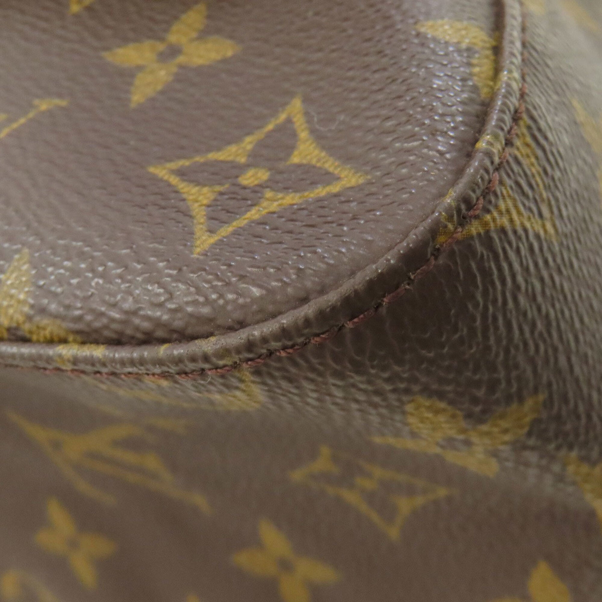 Louis Vuitton Monogram Monogram Monogram Handbag (Pre-Owned)