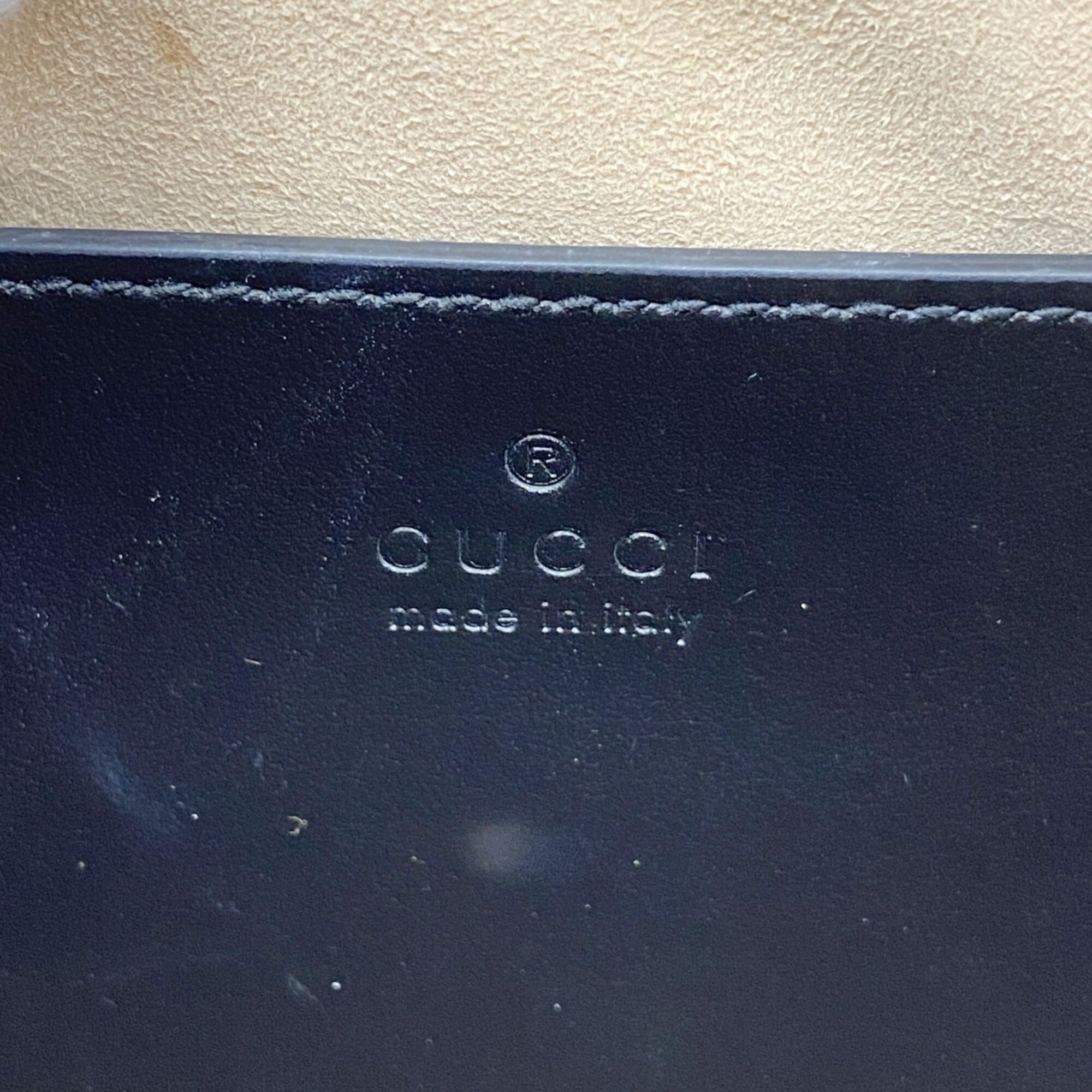 Gucci Black Leather Shoulder Bag (Pre-Owned)