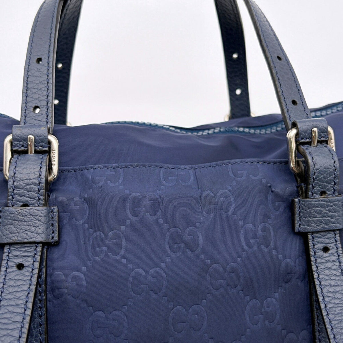 Gucci Navy Nylon Leather Tote Bag (Pre-Owned)
