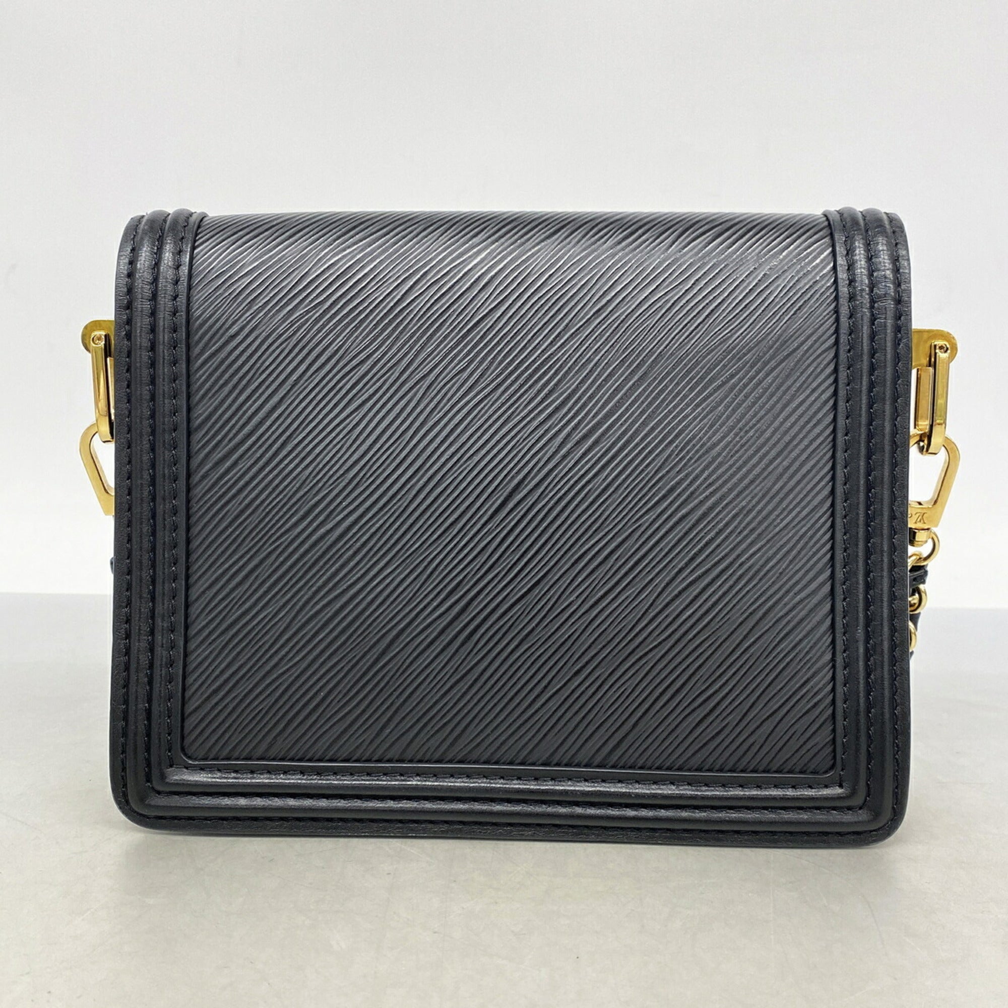 Louis Vuitton Noir Shoulder Bag (Pre-Owned)