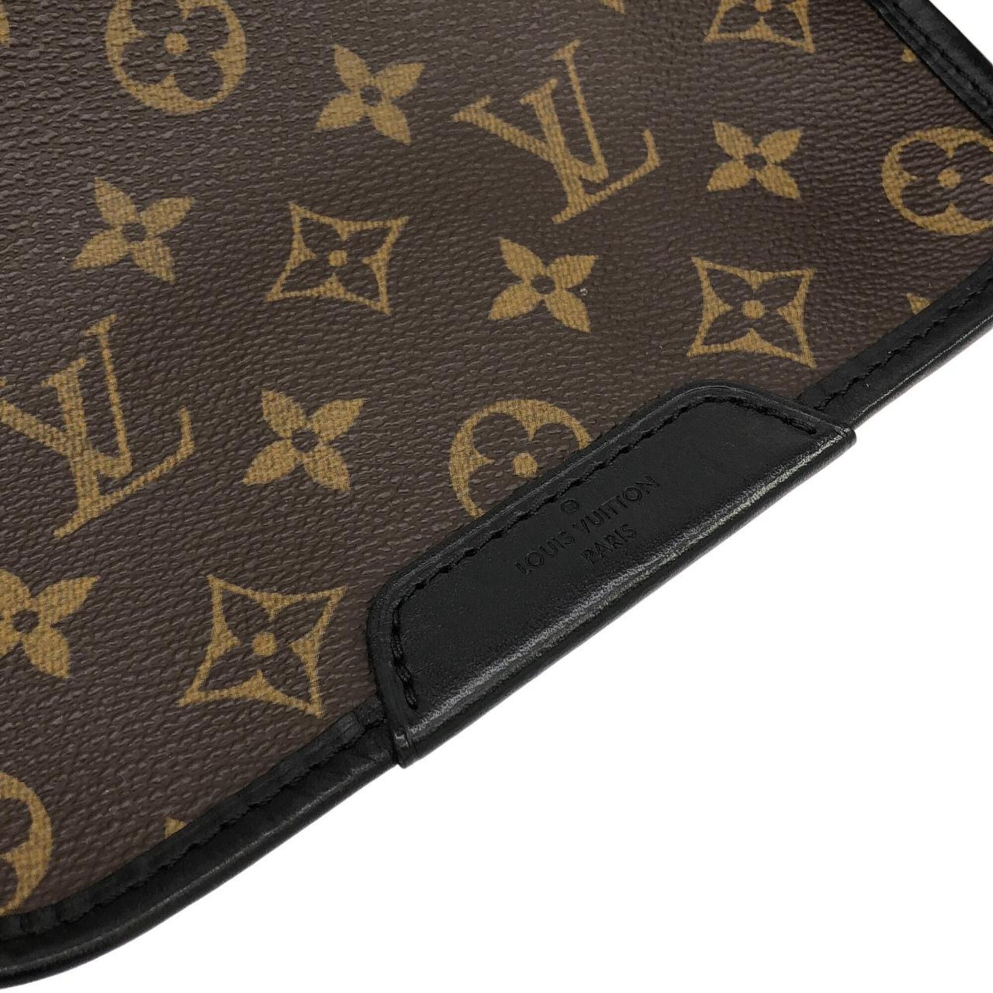 Louis Vuitton Marron Coated Canvas Shoulder Bag (Pre-Owned)