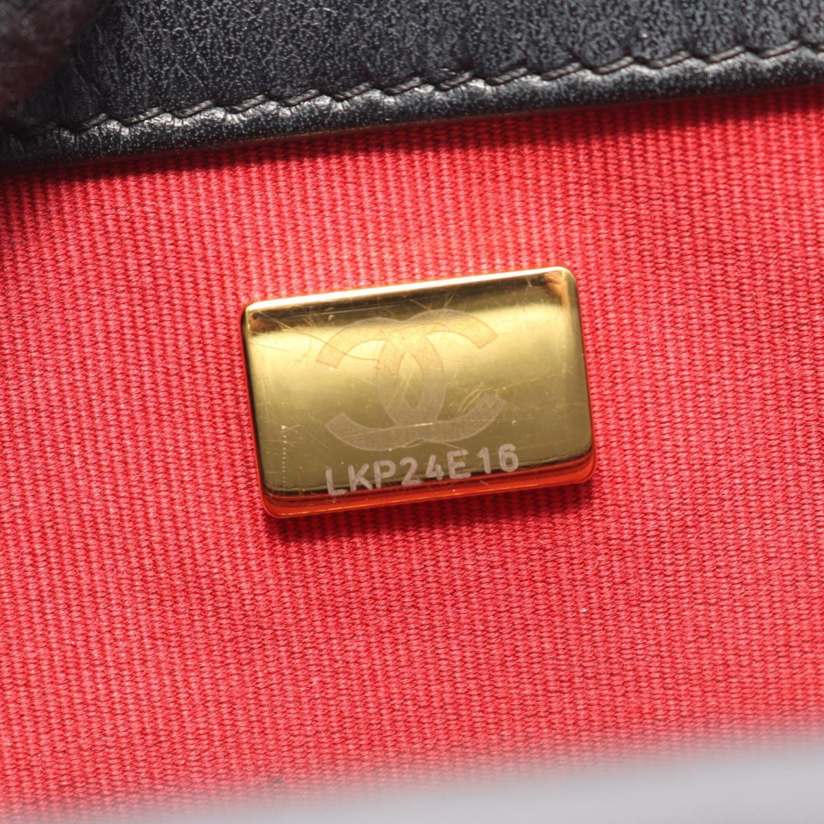 Chanel Black Leather Handbag Shoulder Bag (Pre-Owned)