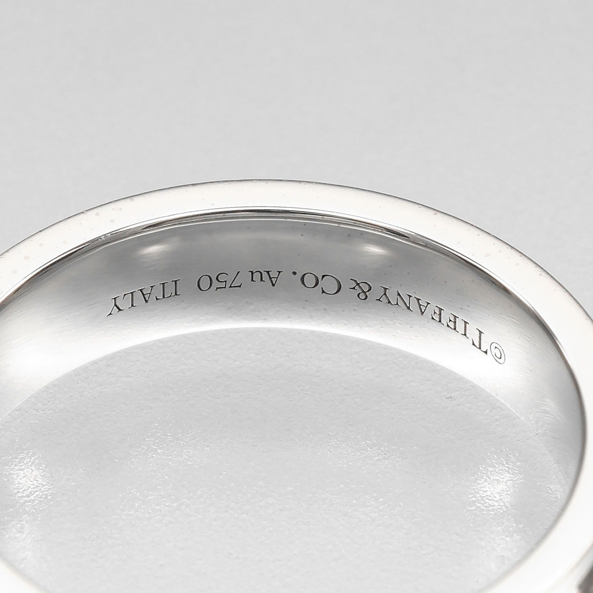 Tiffany White Gold (18K) Band Ring (Pre-Owned)
