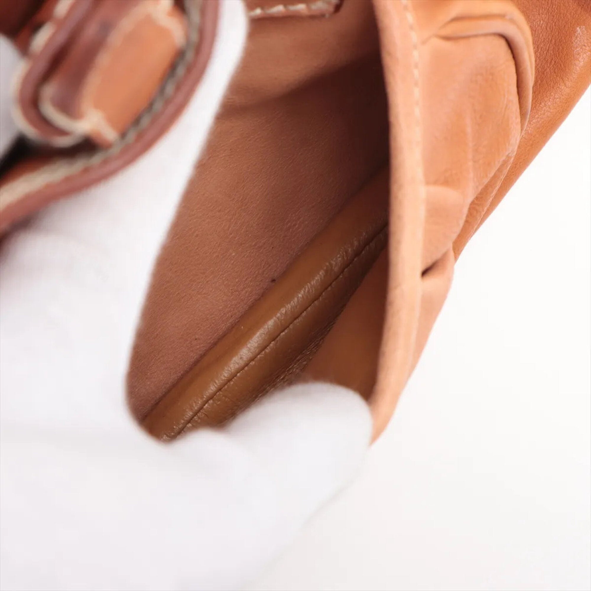 Christian Dior Brown Leather Tote Bag (Pre-Owned)