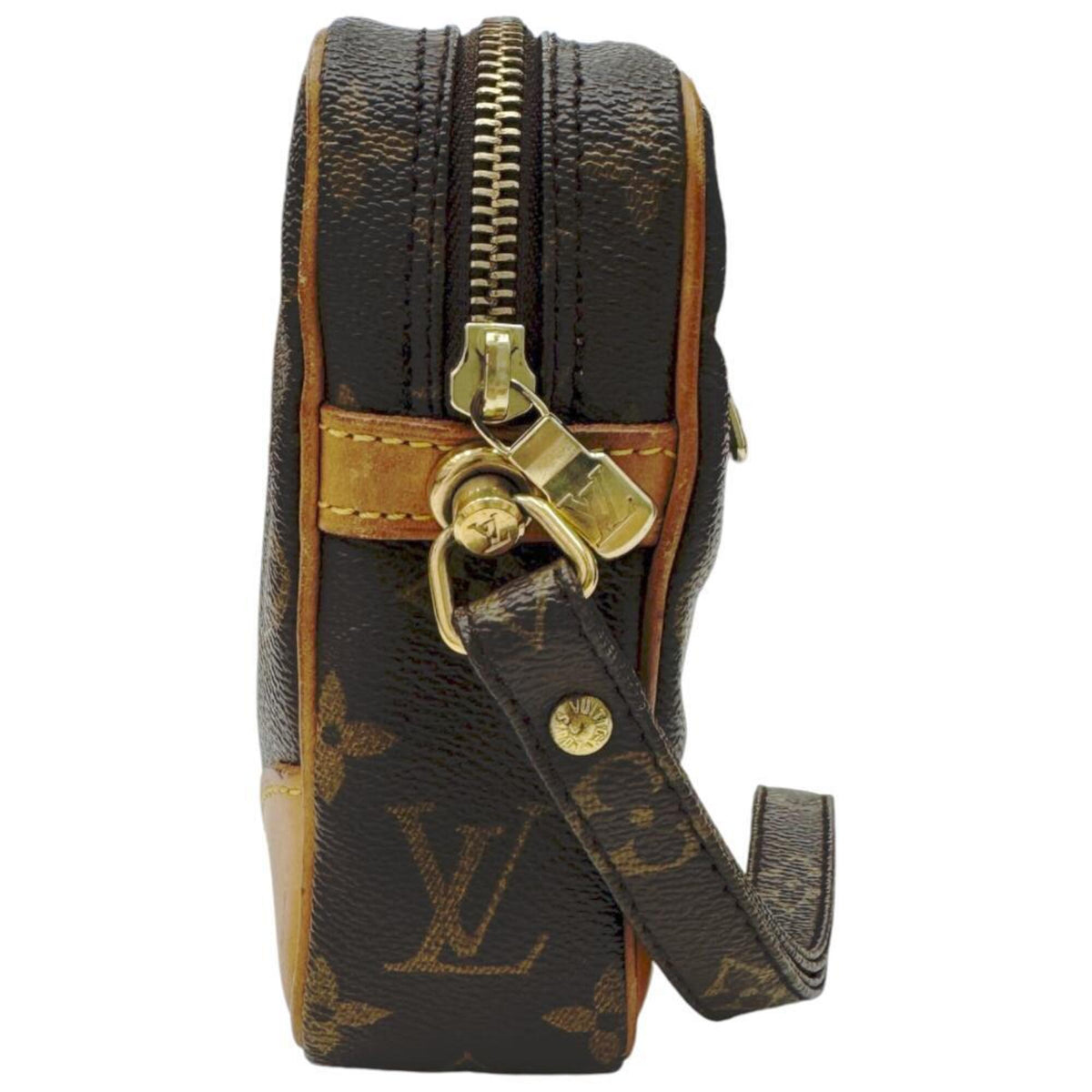 Louis Vuitton Brown Monogram Clutch Bag (Pre-Owned)