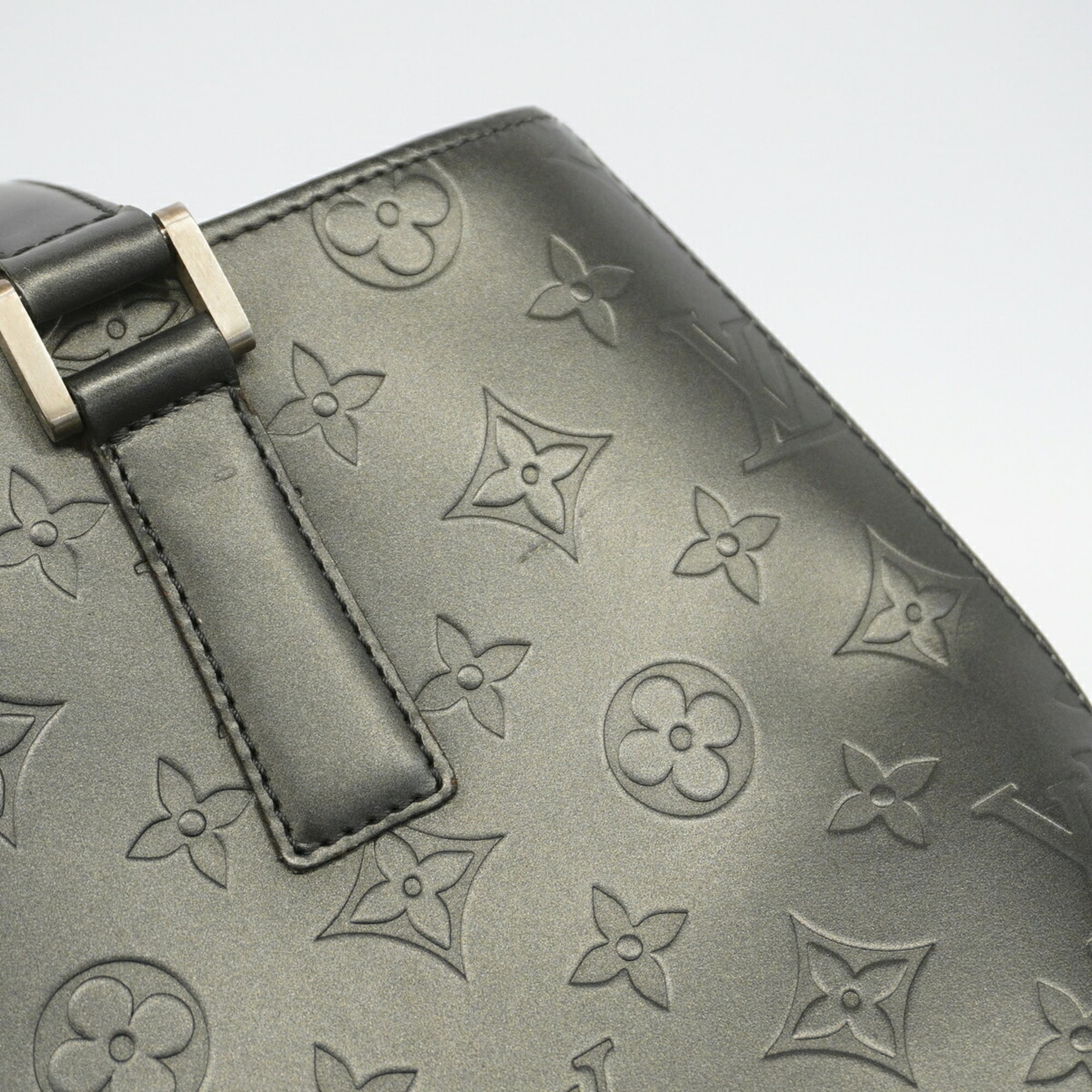 Louis Vuitton Noir Tote Bag (Pre-Owned)