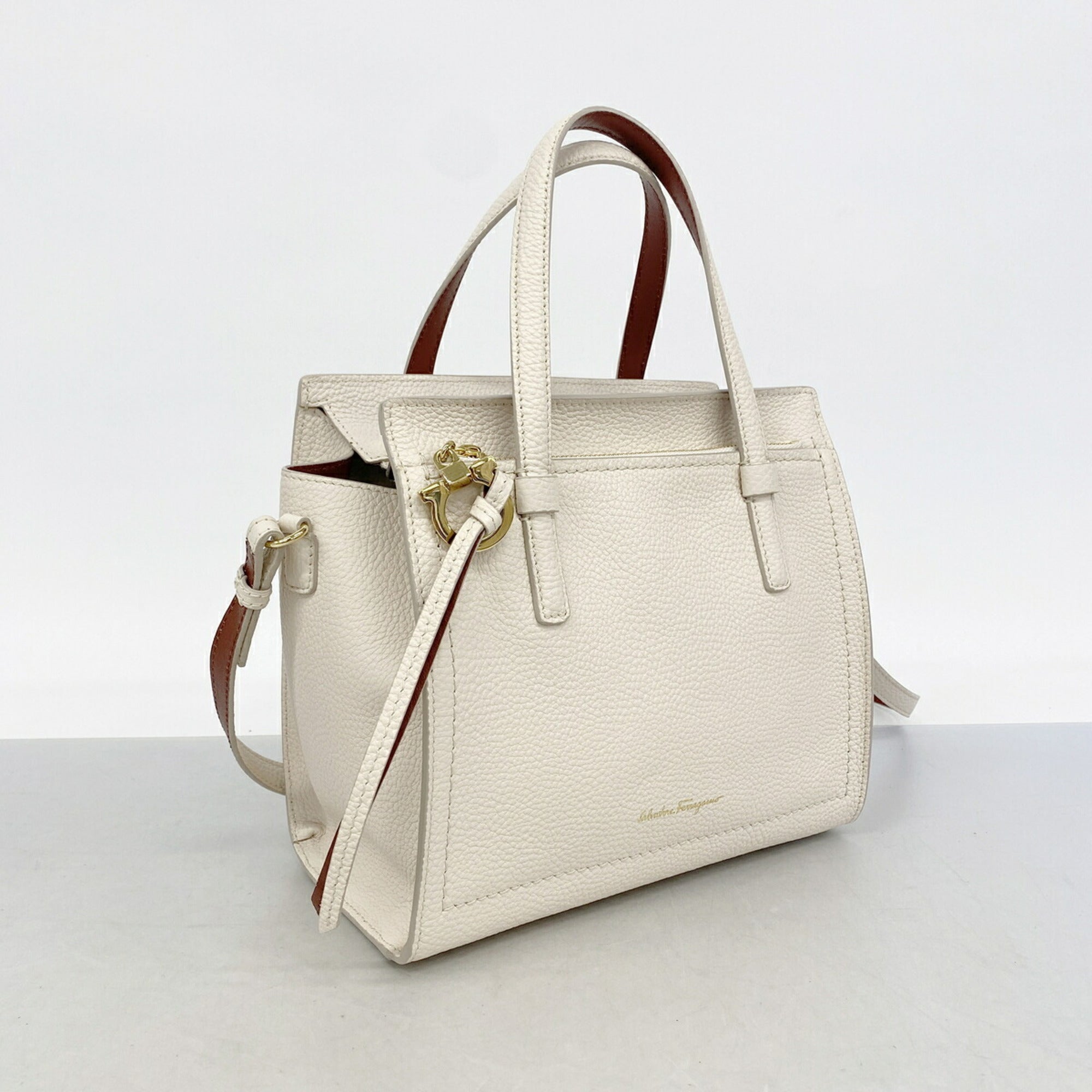 Salvatore Ferragamo Brown Ivory Leather Handbag (Pre-Owned)