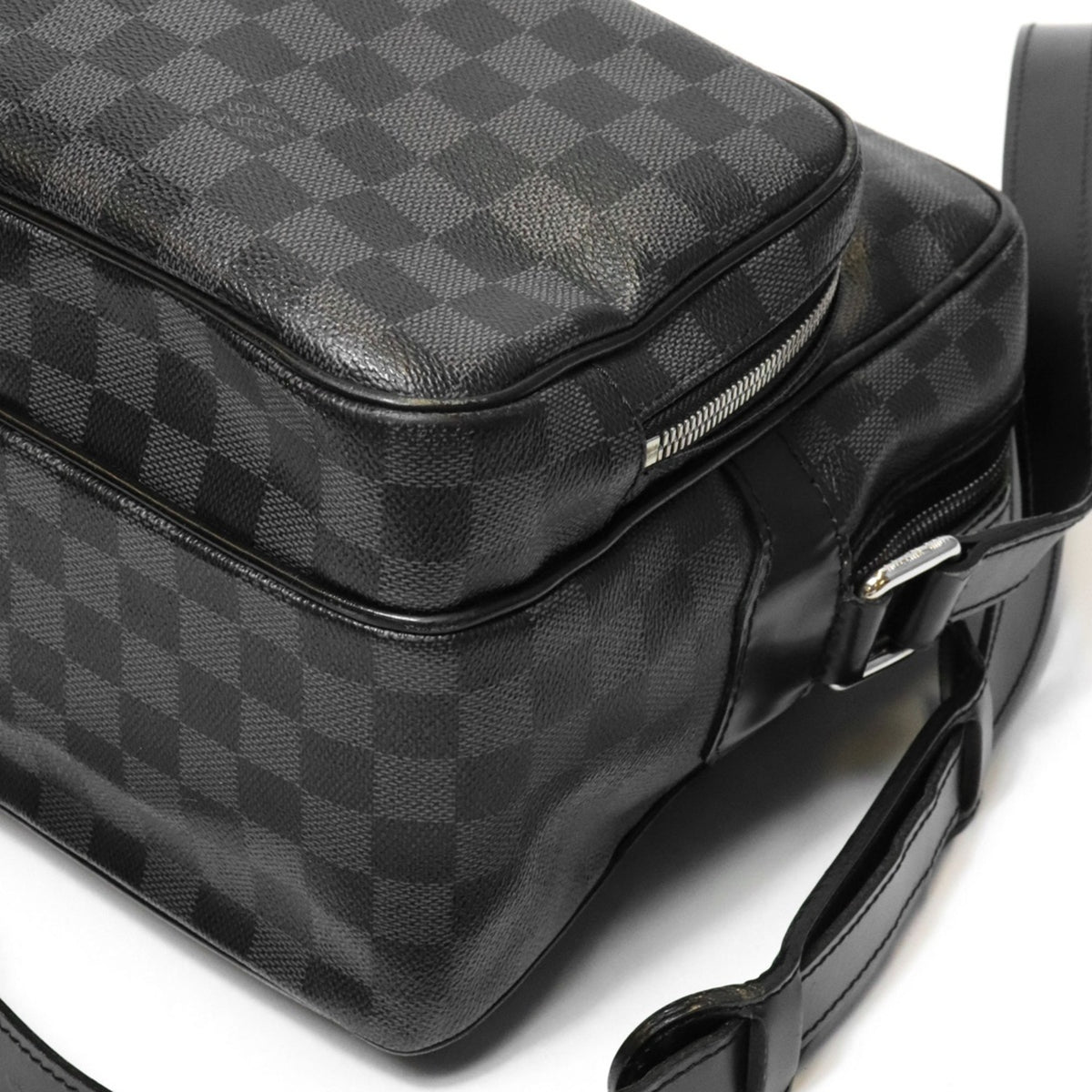 Louis Vuitton Black Damier Graphite Shoulder Bag (Pre-Owned)
