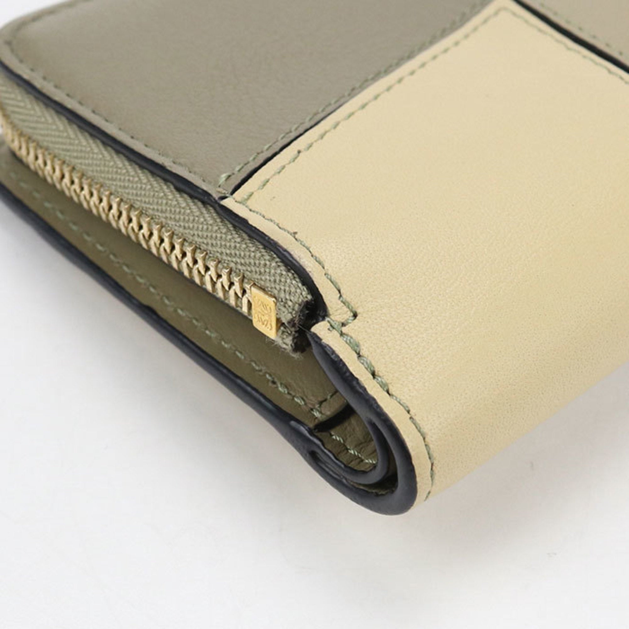 Loewe Khaki Leather Wallet (Bi-Fold) (Pre-Owned)