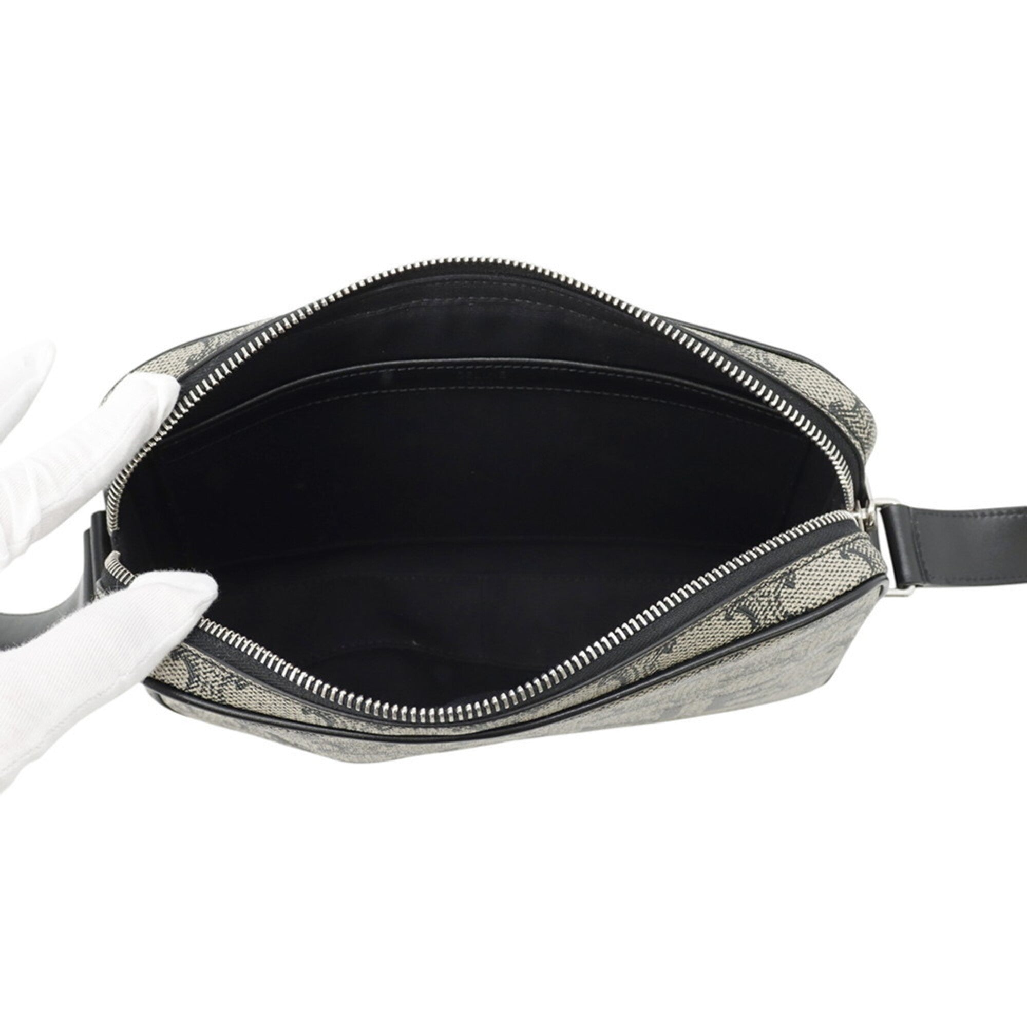 Celine Black Gray Pvc Leather Handbag Messenger Bag Shoulder Bag (Pre-Owned)