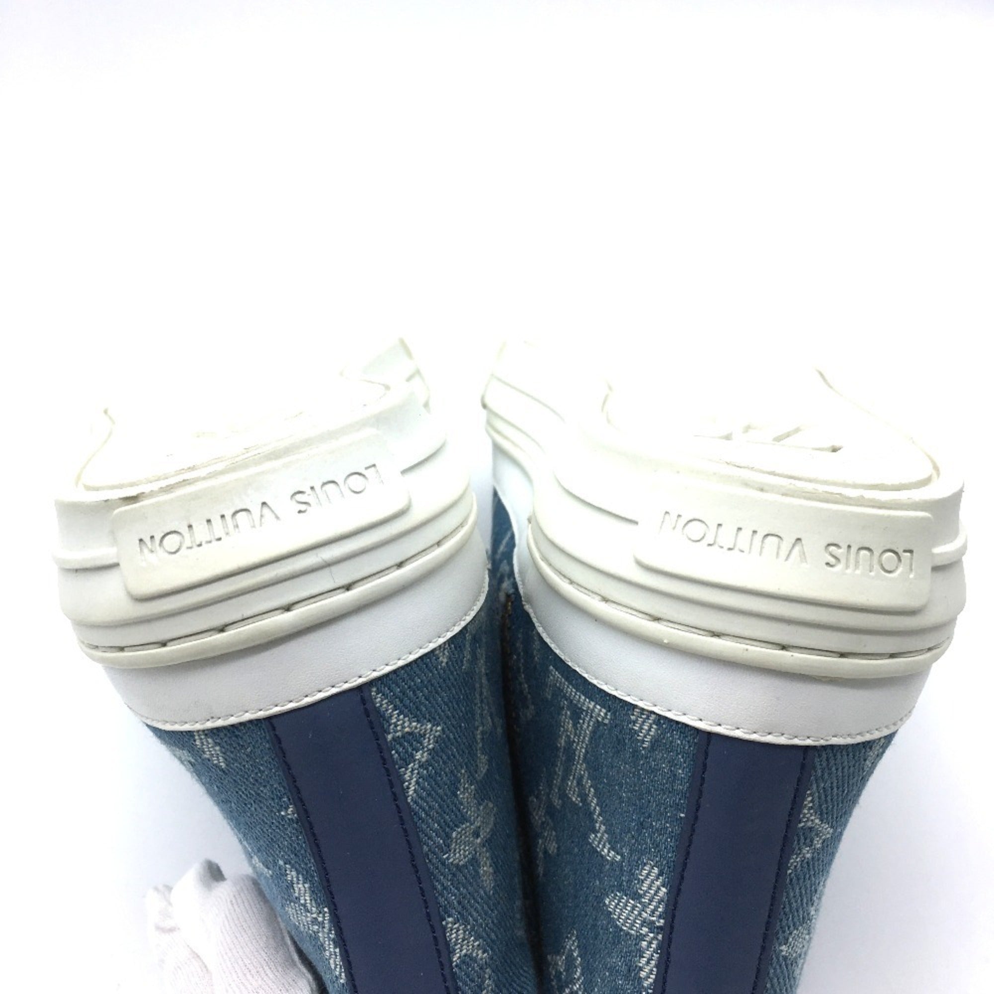 Louis Vuitton Blue White Sneakers (Pre-Owned)
