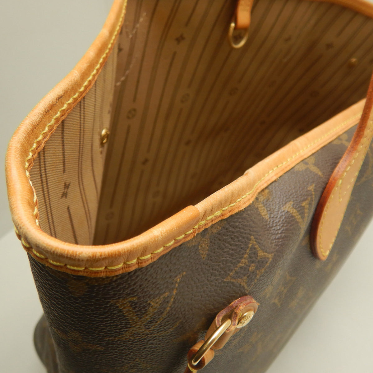 Louis Vuitton Brown Monogram Canvas Tote Bag (Pre-Owned)