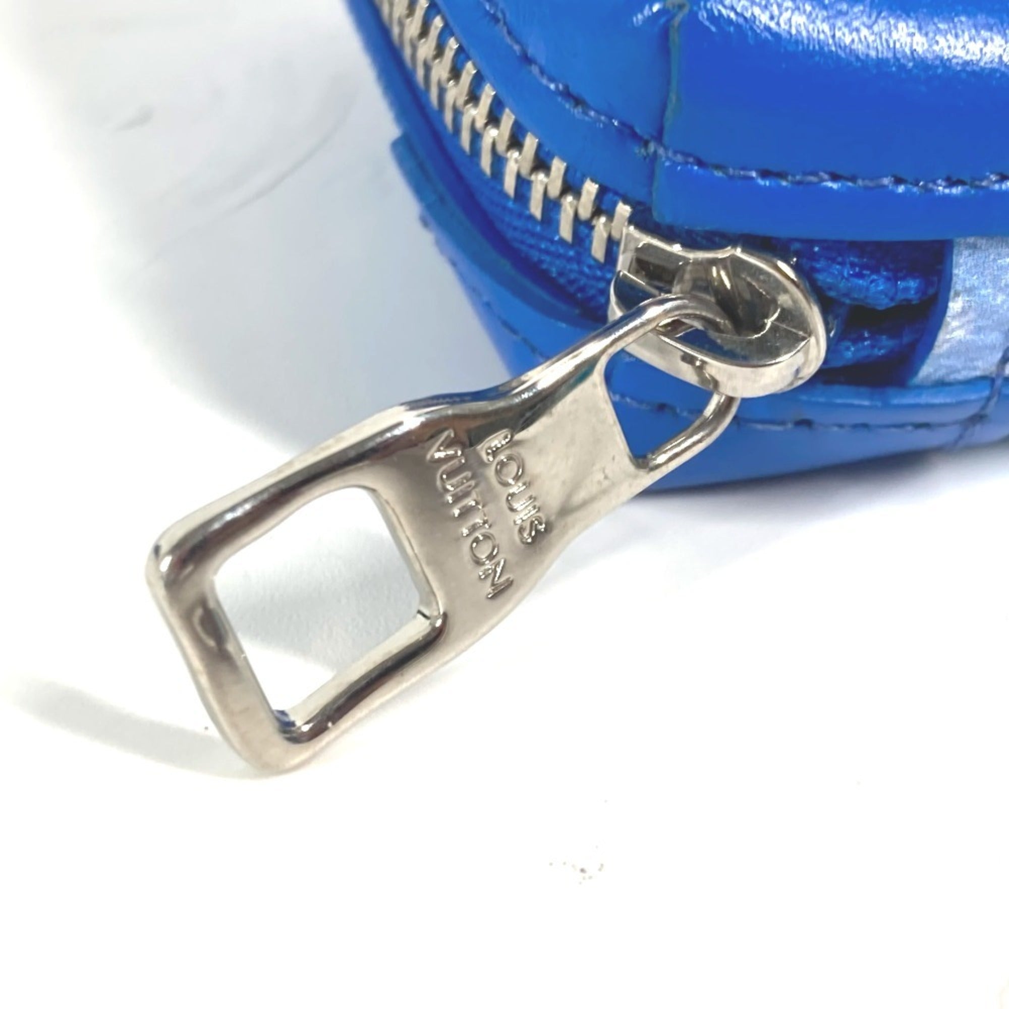 Louis Vuitton Blue White Leather Coin Purse/Coin Case (Pre-Owned)