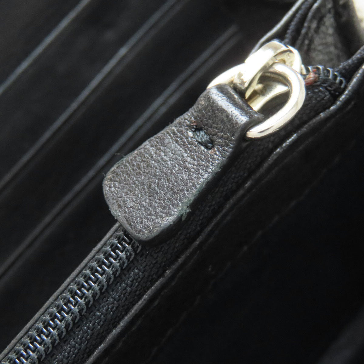 Jimmy Choo Black Leather Long Wallet (Bi-Fold) (Pre-Owned)