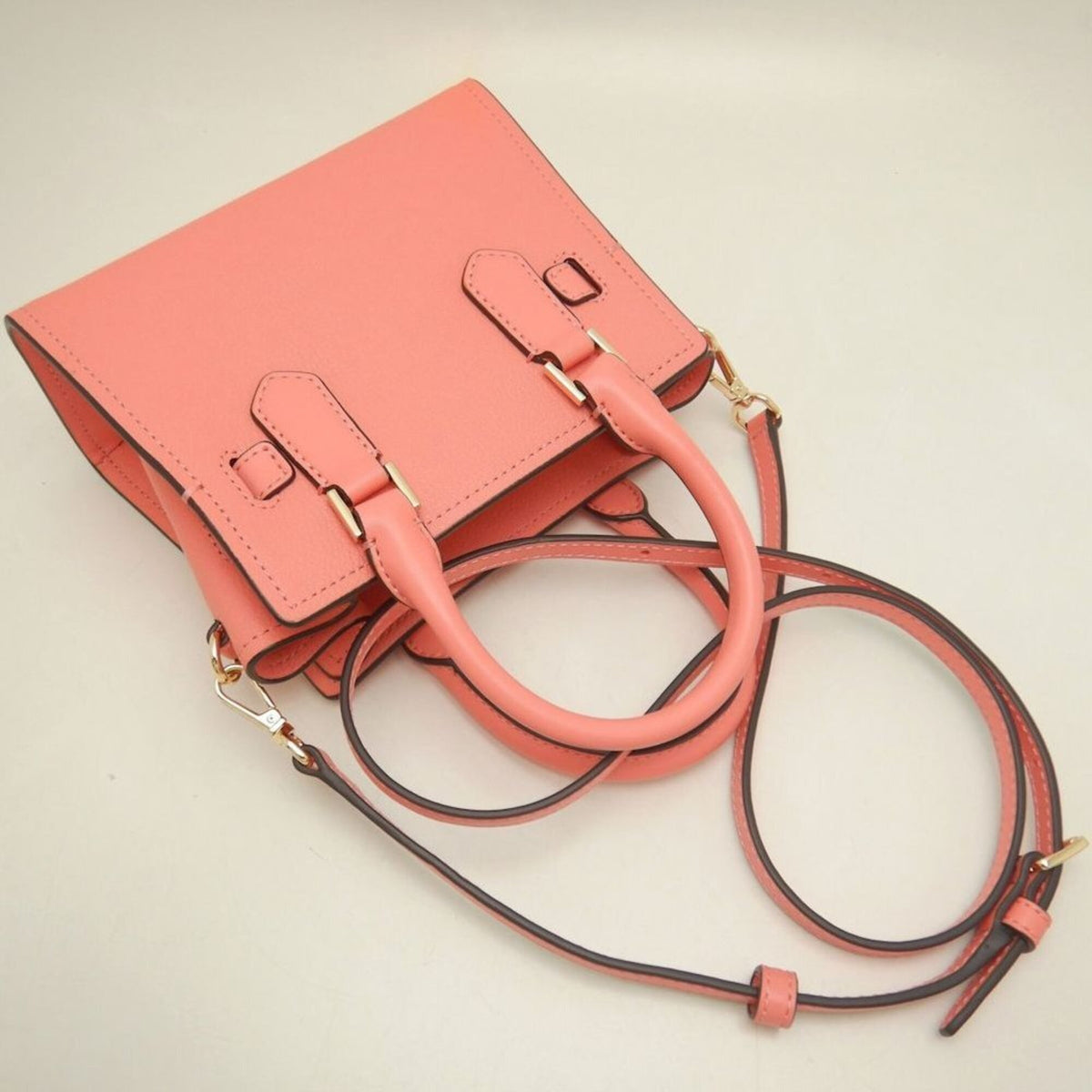 Michael Kors Pink Leather Handbag (Pre-Owned)