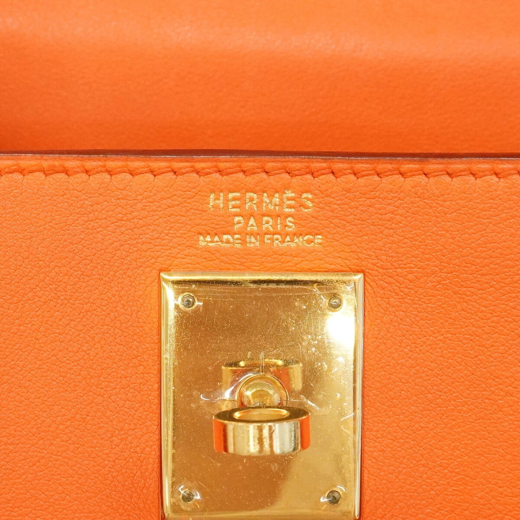 Hermes Orange Gulliver Leather Handbag (Pre-Owned)