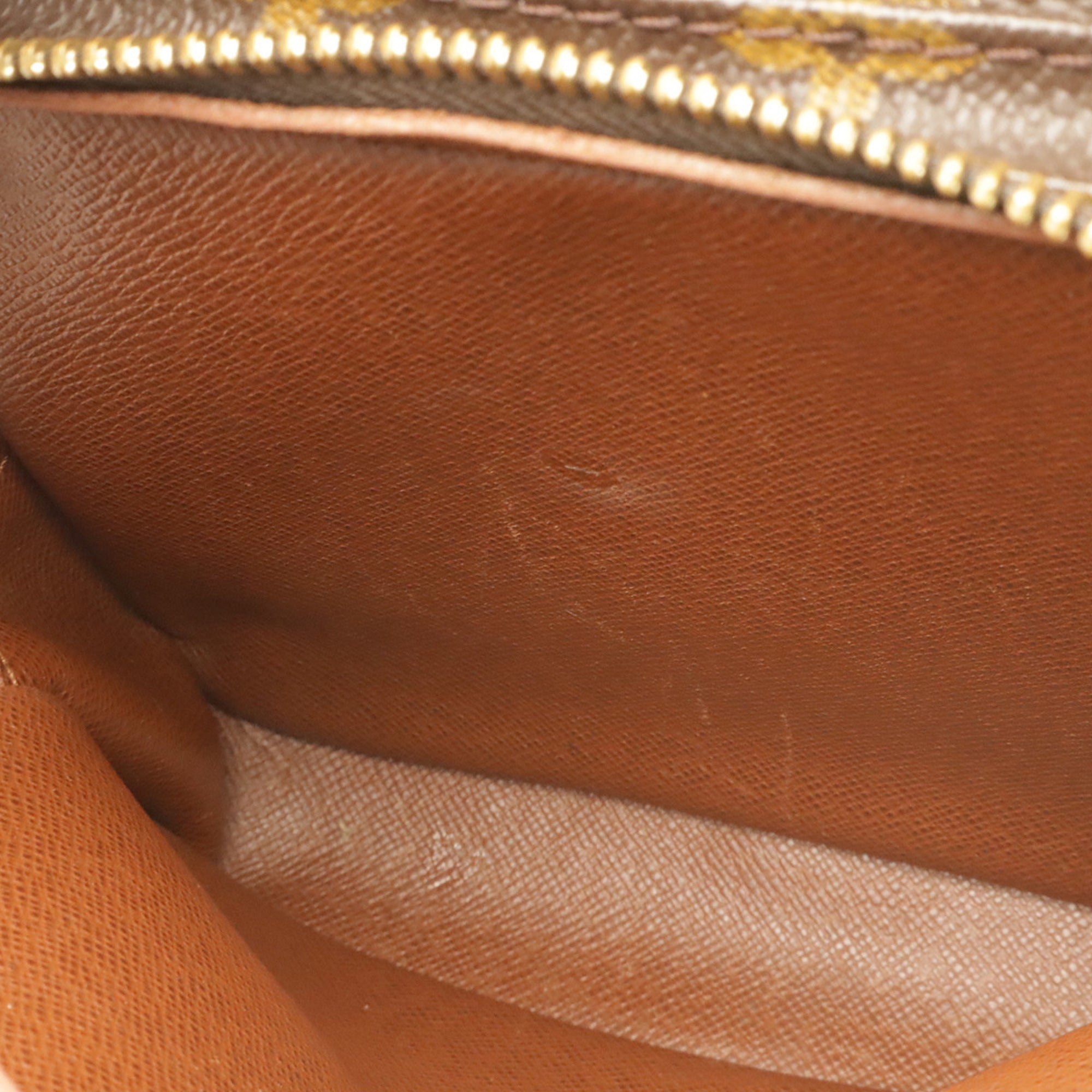 Louis Vuitton Brown Monogram Canvas Pochette Shoulder Bag (Pre-Owned)