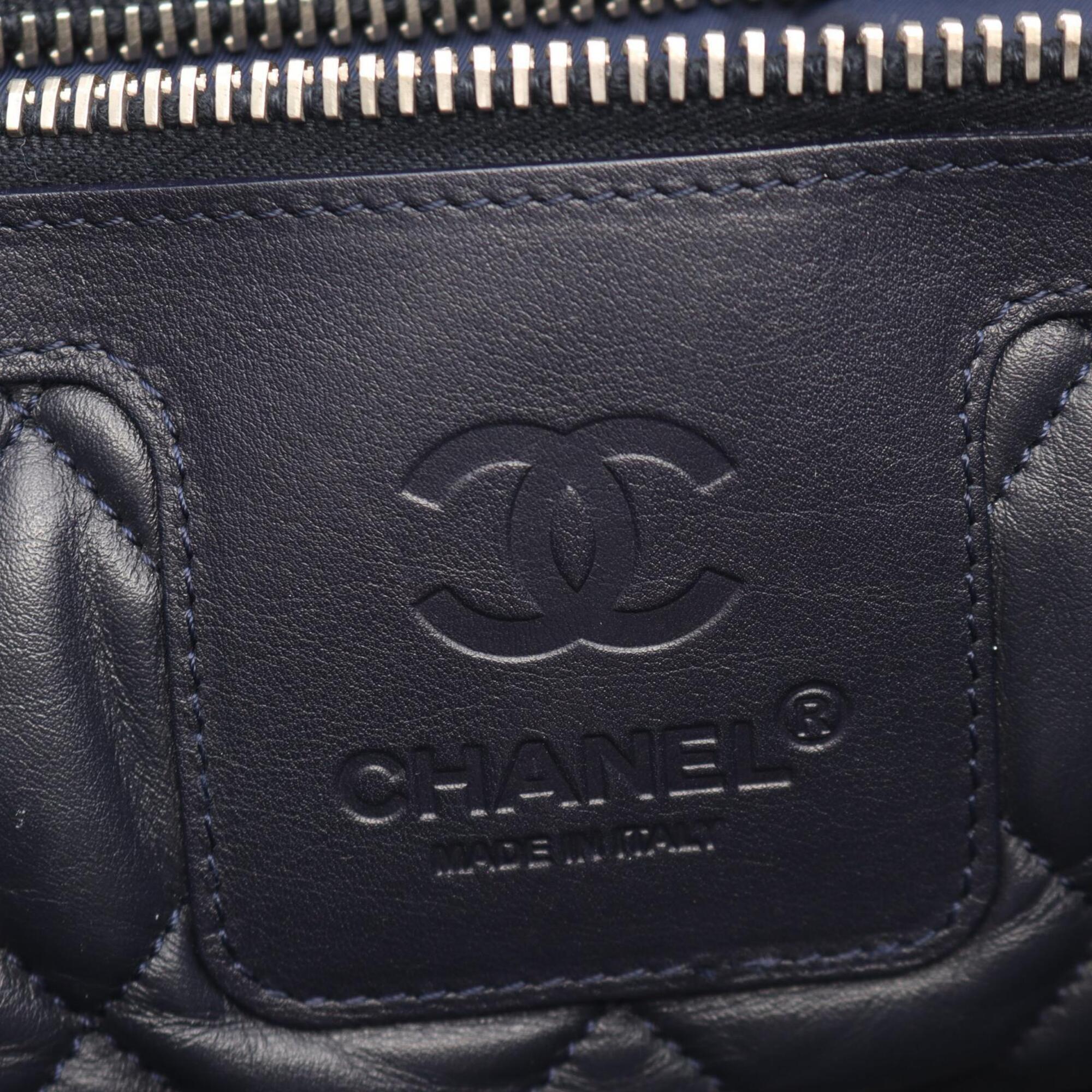 Chanel Navy Silver Leather Handbag Tote Bag (Pre-Owned)