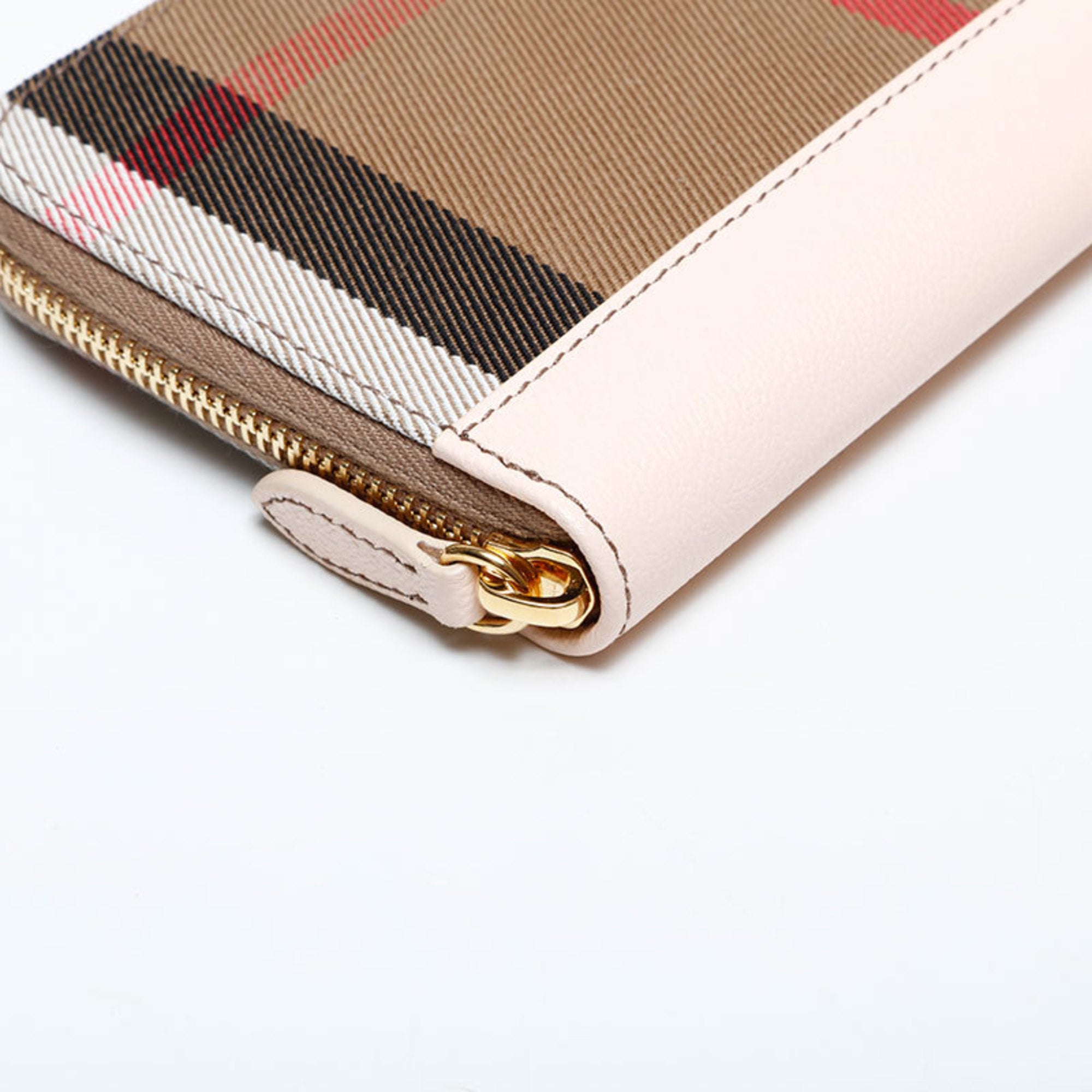 Burberry Beige Canvas Leather Long Wallet (Bi-Fold) (Pre-Owned)