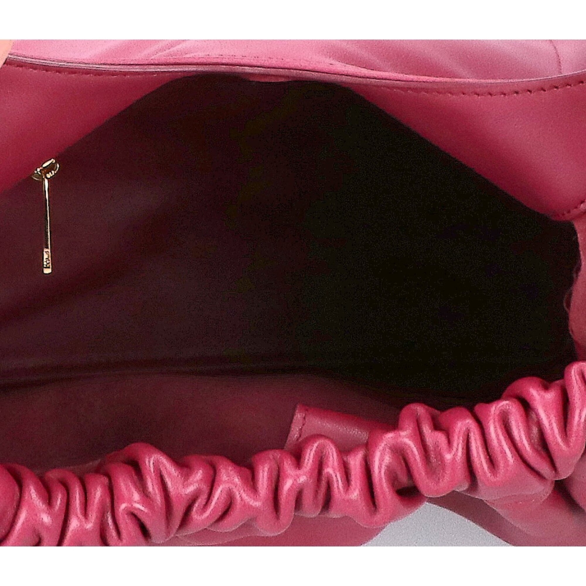 Loewe Burgundy Leather Handbag (Pre-Owned)