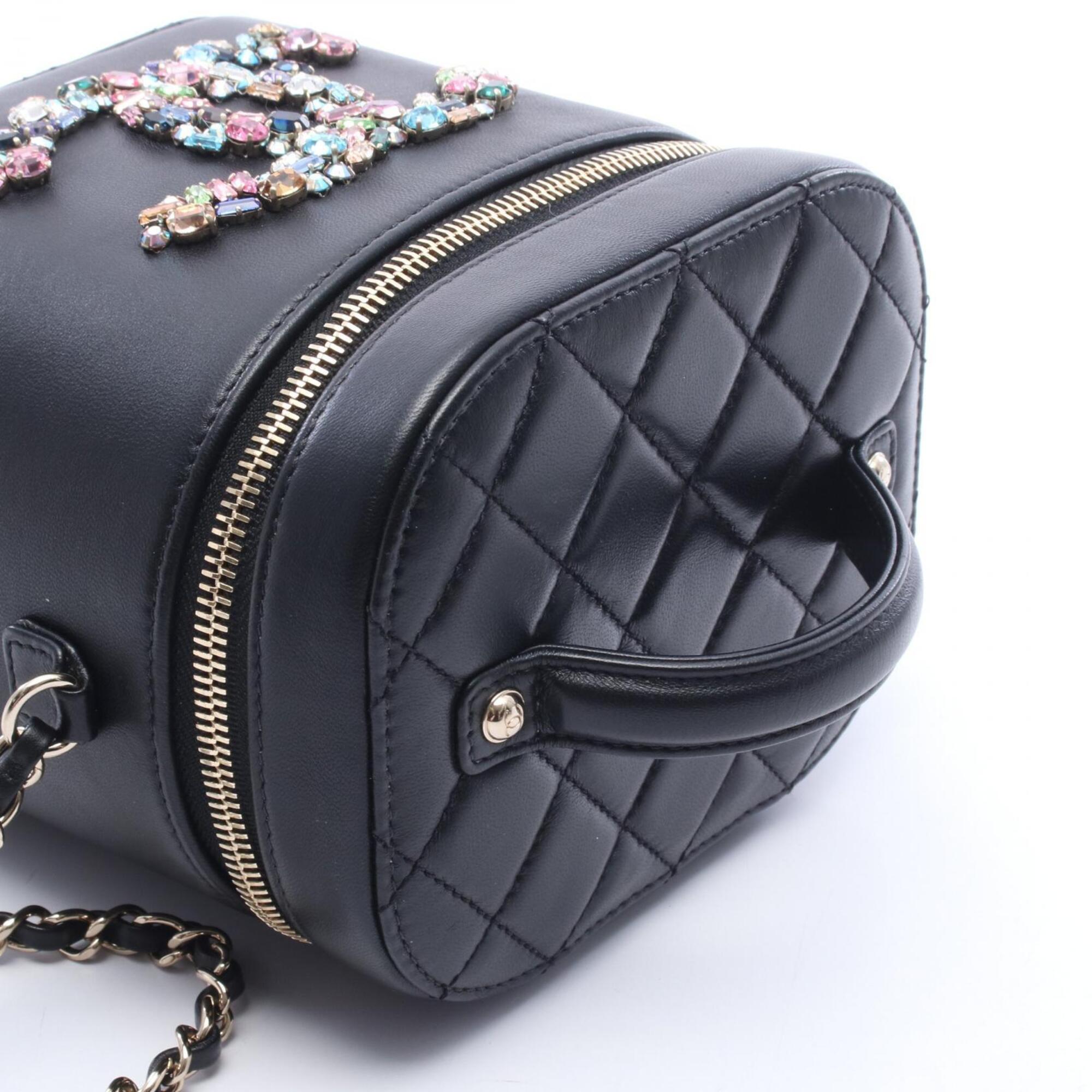 Chanel Black Leather Handbag Shoulder Bag (Pre-Owned)