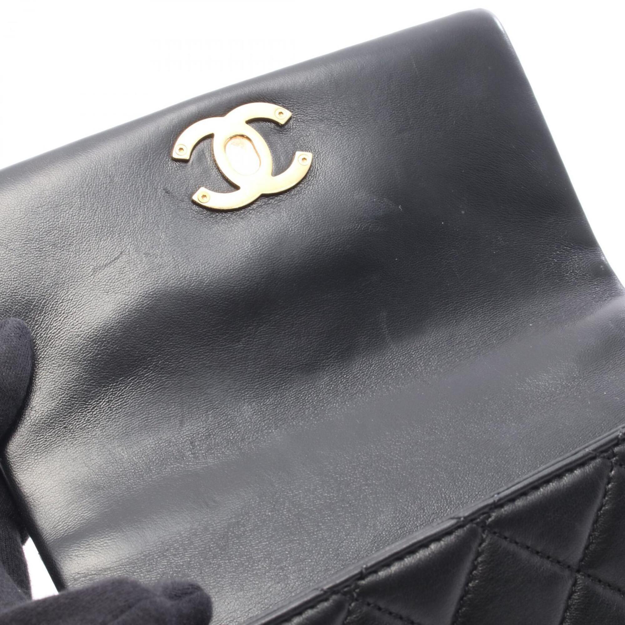 Chanel Black Leather Handbag Shoulder Bag (Pre-Owned)