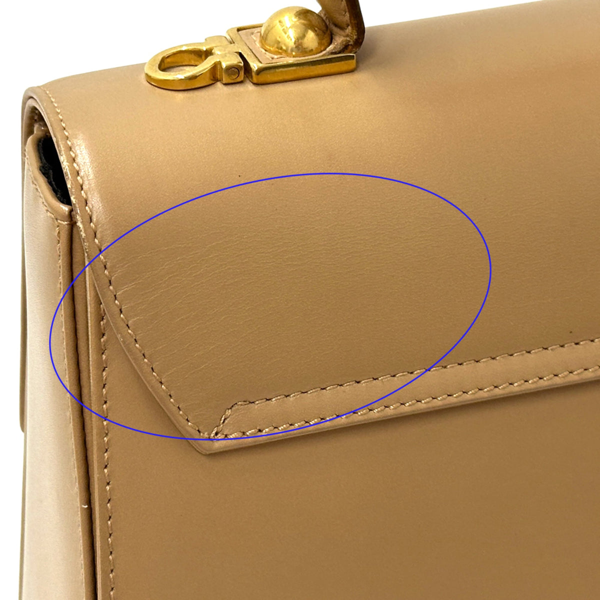 Salvatore Ferragamo Beige Leather Handbag (Pre-Owned)