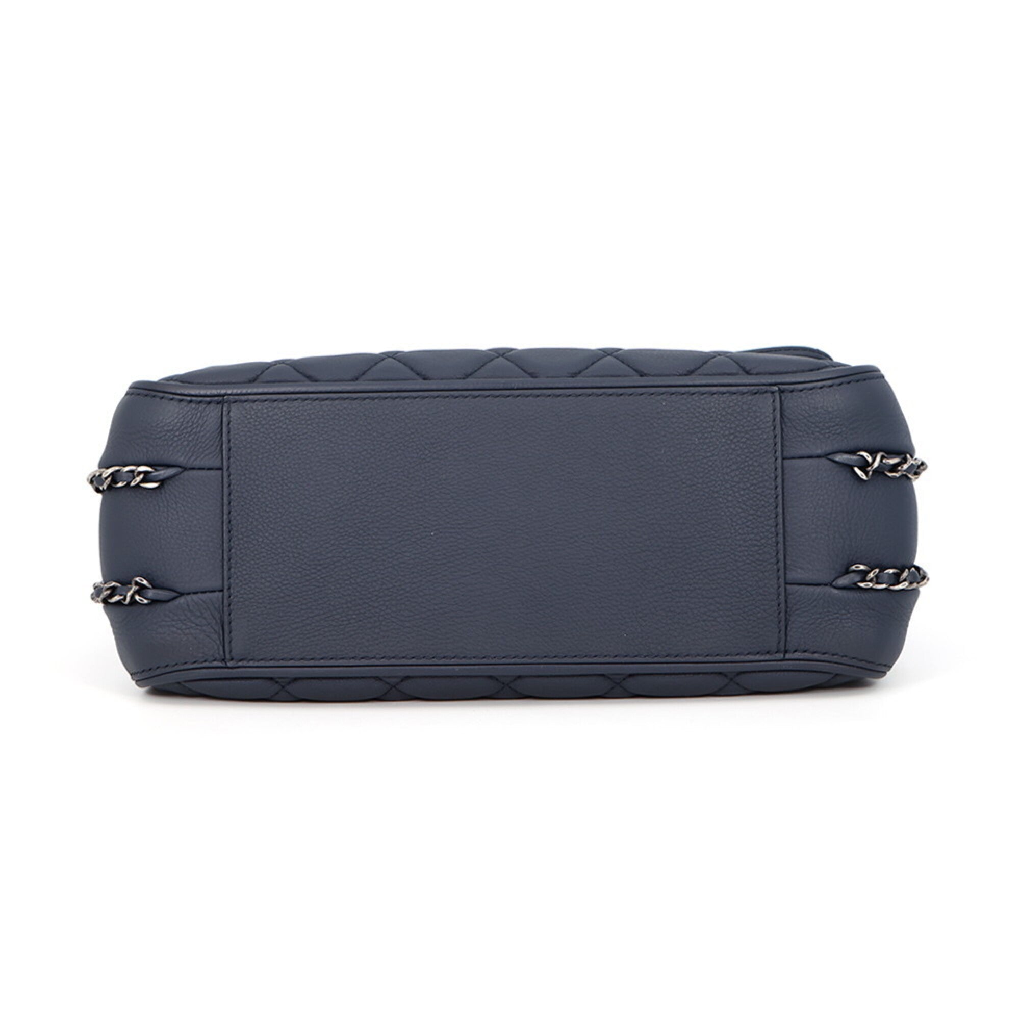 Chanel Navy Leather Handbag Shoulder Bag (Pre-Owned)