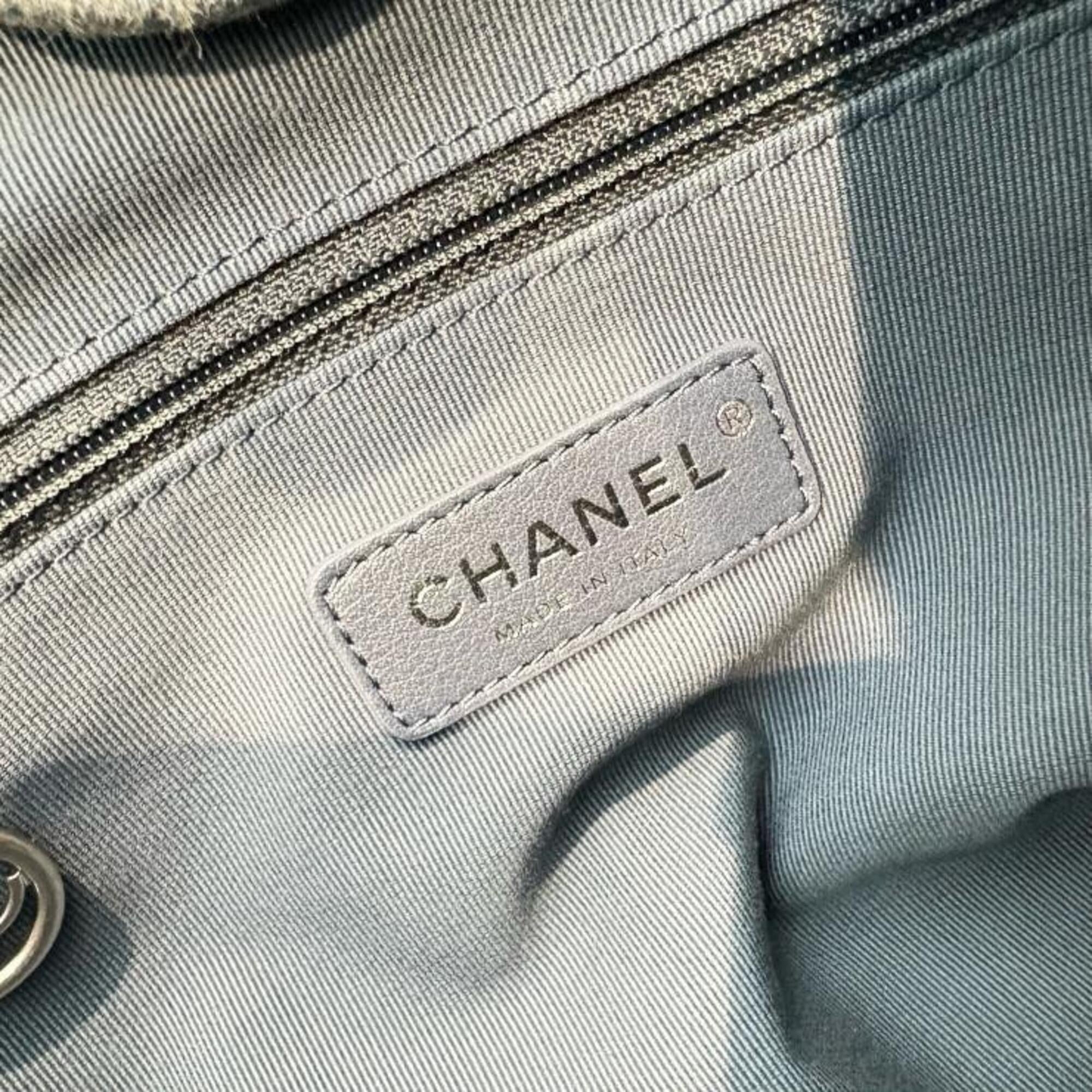 Chanel Light Blue Denim Tote Bag (Pre-Owned)