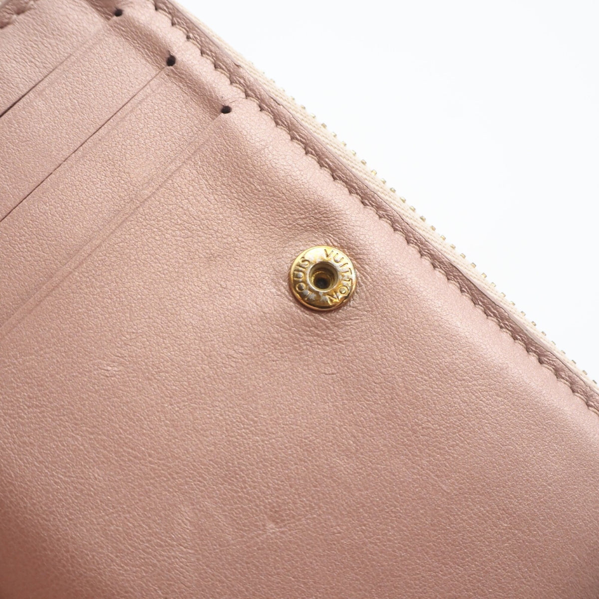Louis Vuitton Monogram Pink Beige Leather Wallet (Bi-Fold) (Pre-Owned)