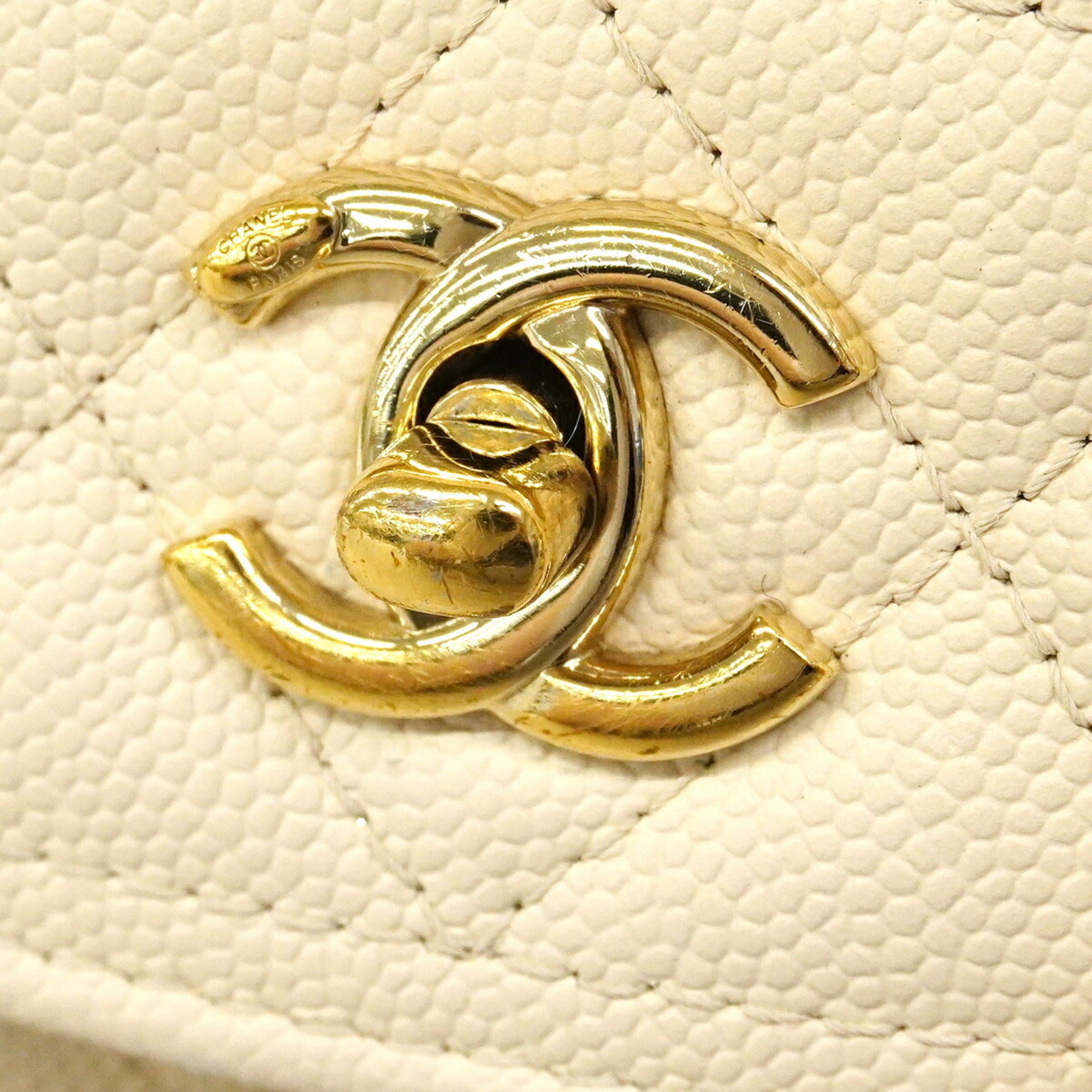 Chanel Ivory Grained Calfskin Handbag (Pre-Owned)