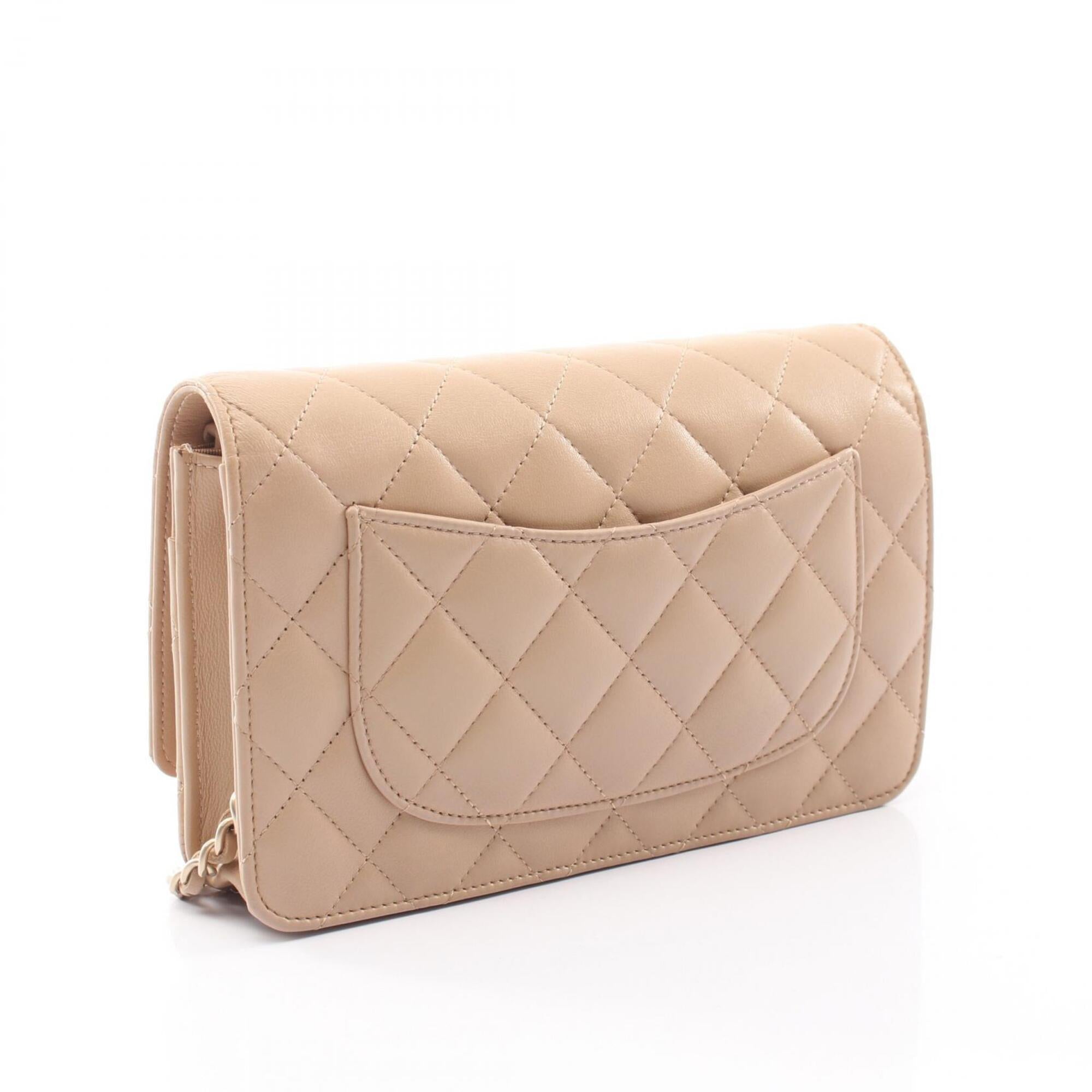 Chanel Beige Leather Handbag Shoulder Bag (Pre-Owned)