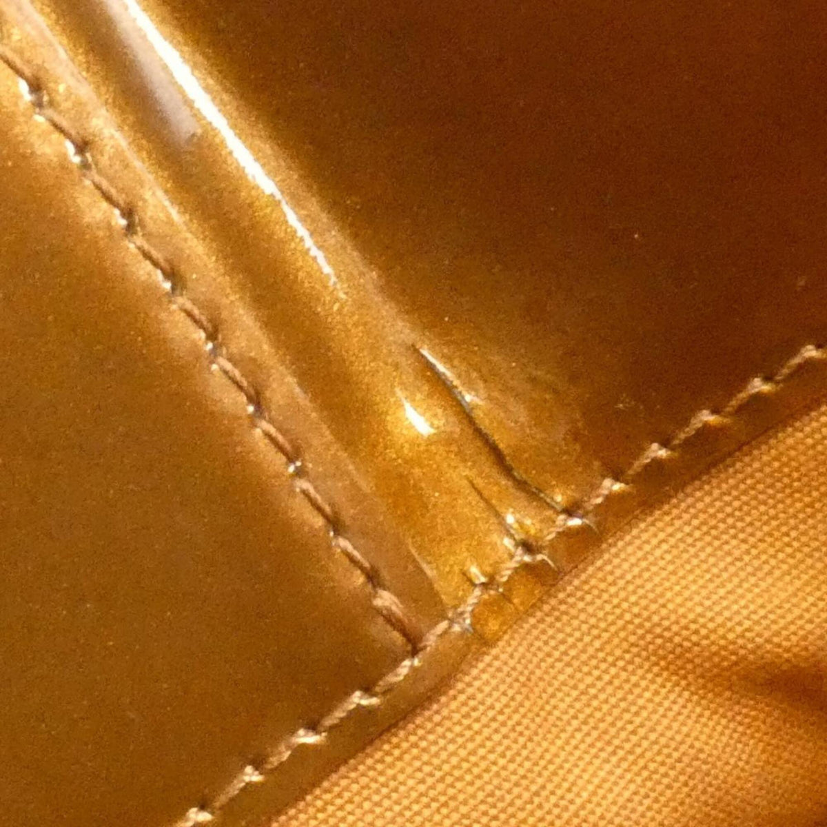 Louis Vuitton Bronze Leather Handbag (Pre-Owned)