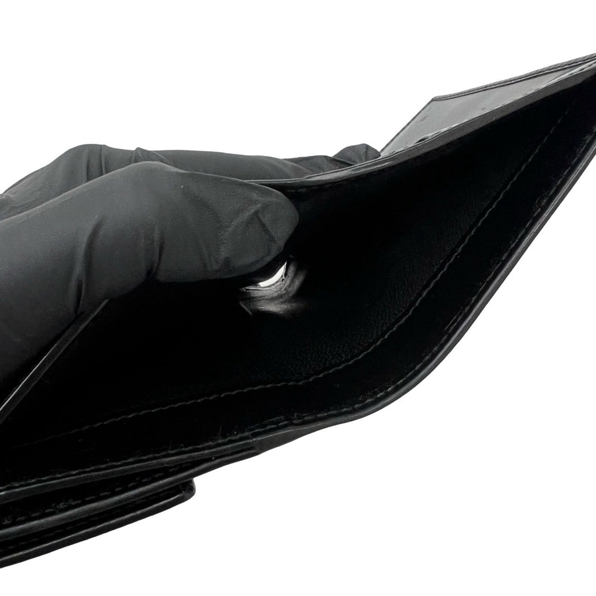 Gucci Black Leather Wallet (Bi-Fold) (Pre-Owned)