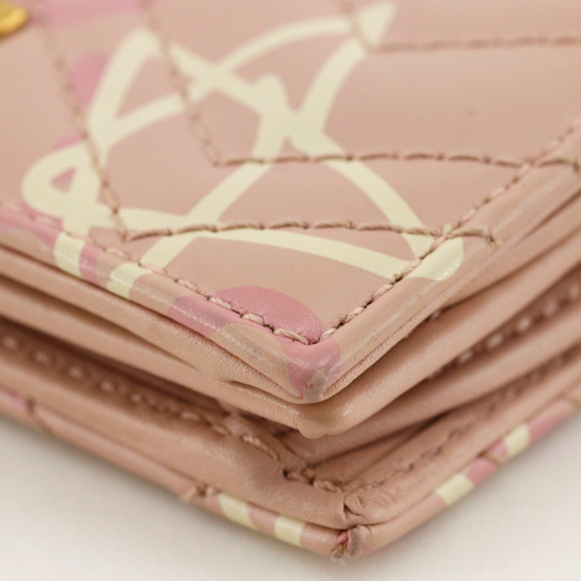 Gucci Pink Leather Bill Wallet (Bi-Fold) (Pre-Owned)