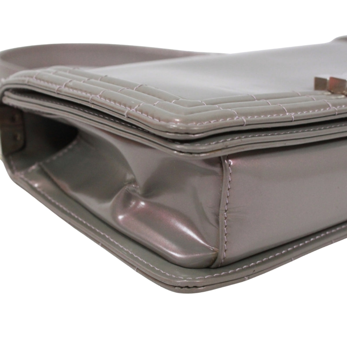 Chanel Metallic Gray Patent Leather Shoulder Bag (Pre-Owned)