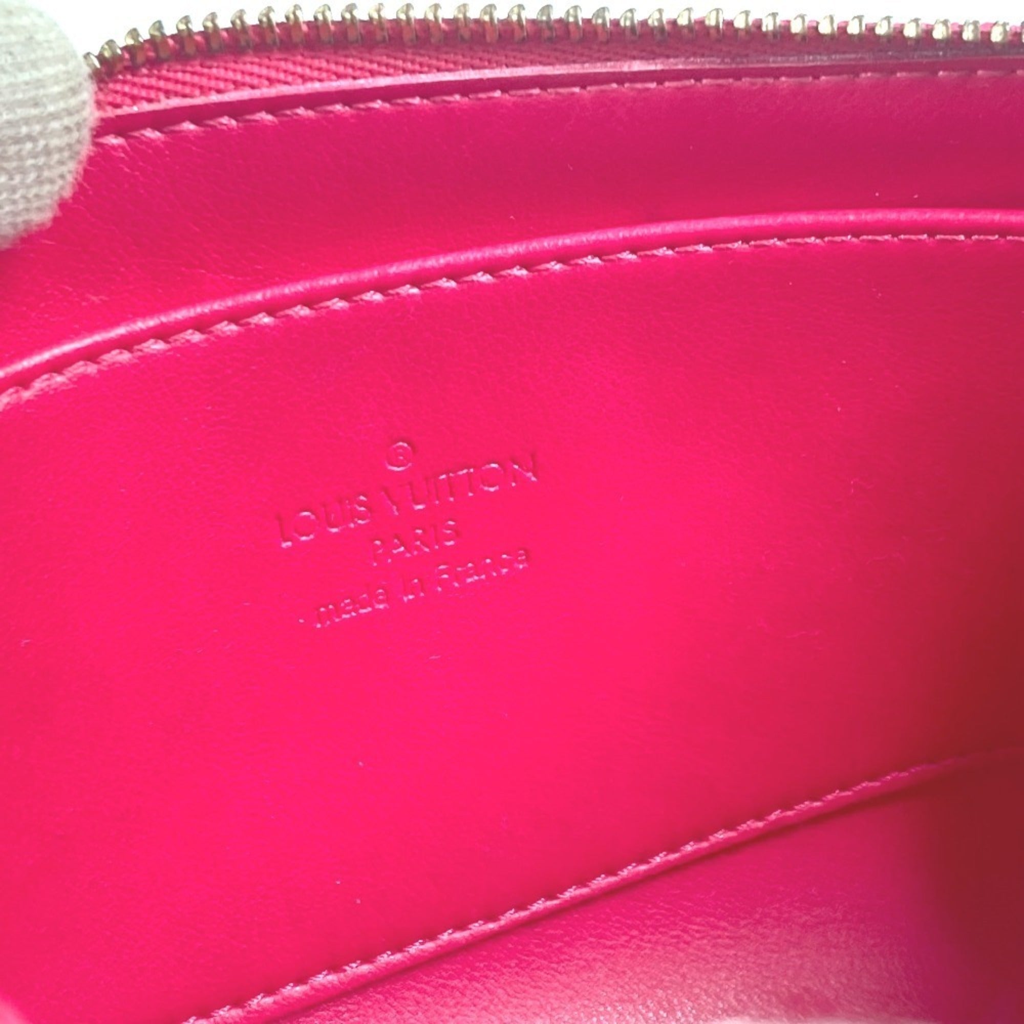 Louis Vuitton Monogram Vernis Pink Rose Pop Monogram Vernis Pouch (Pre-Owned)