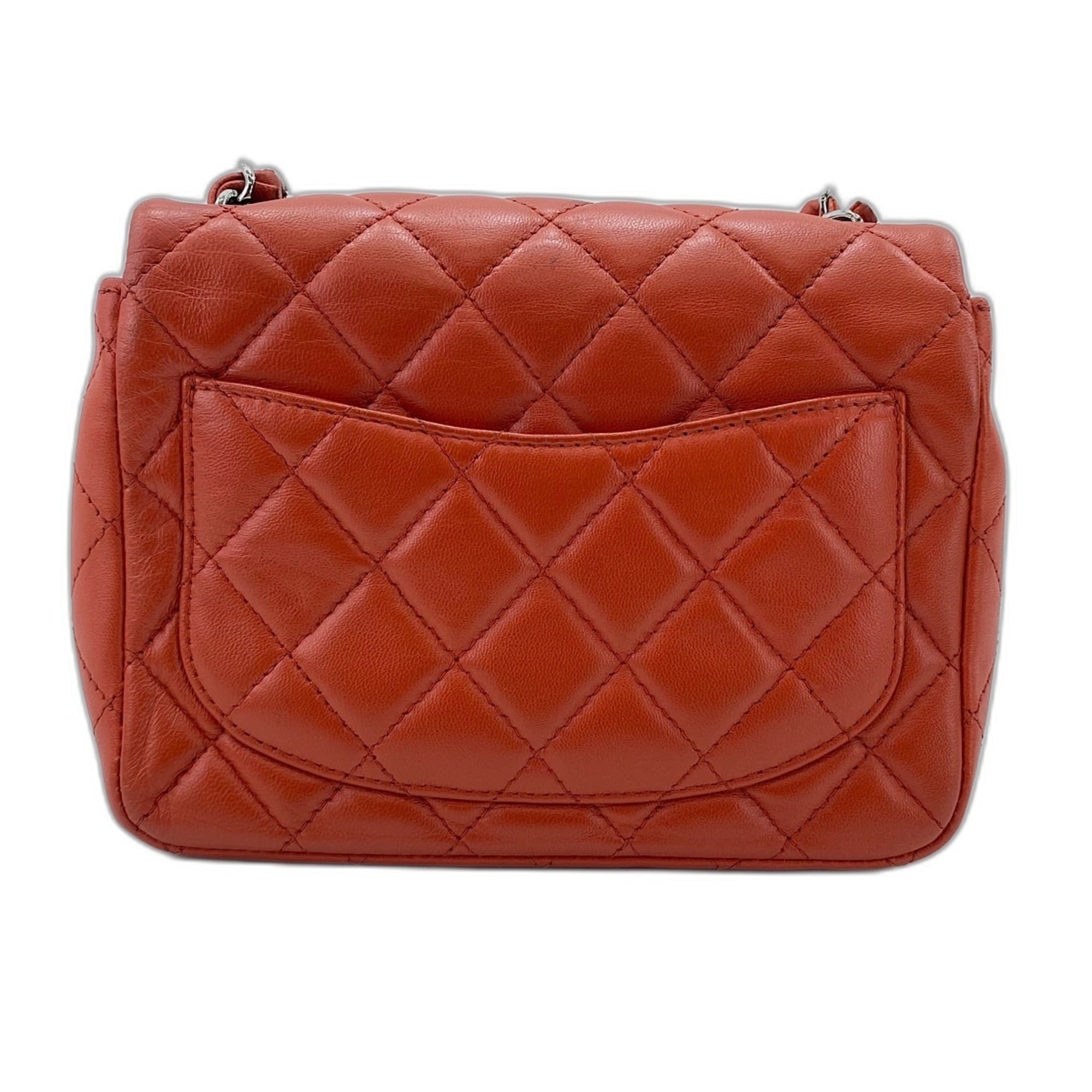 Chanel Orange Shoulder Bag (Pre-Owned)