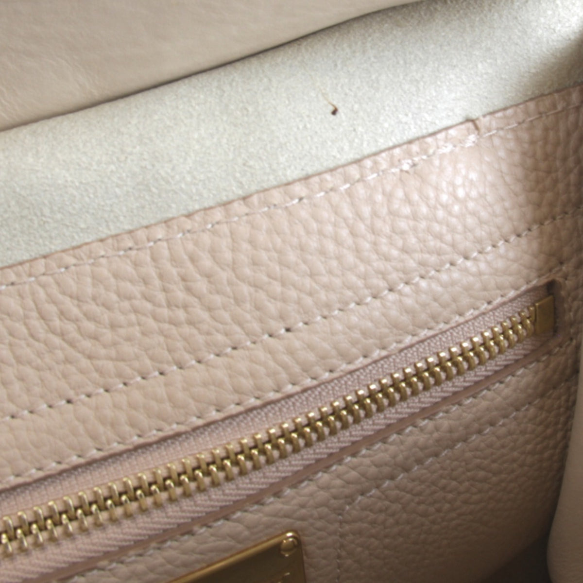 Salvatore Ferragamo Pink Leather Handbag (Pre-Owned)