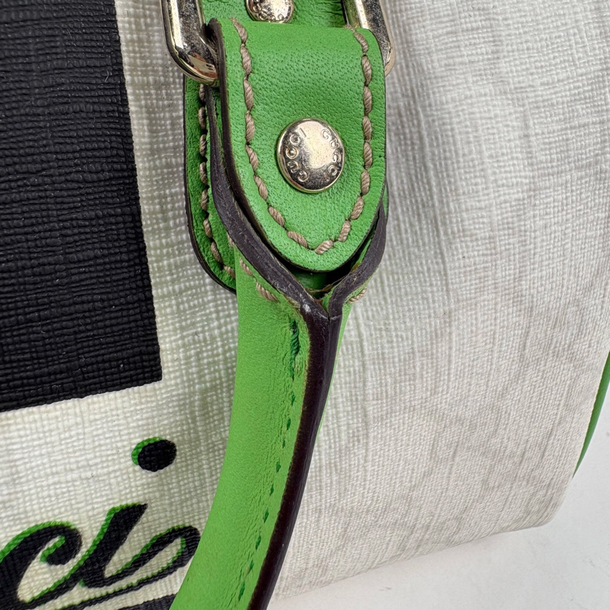 Gucci Black Green White Gg Supreme Handbag (Pre-Owned)