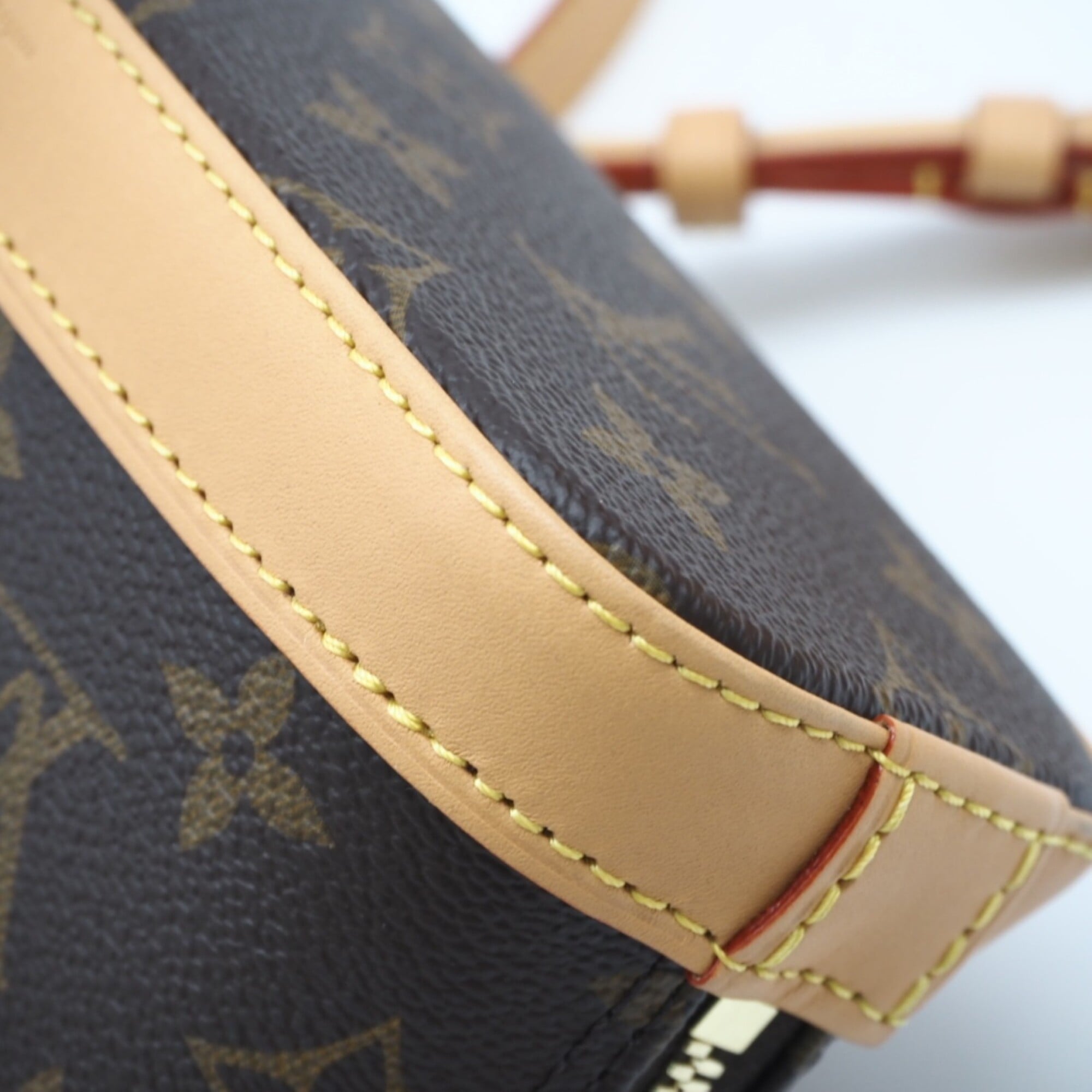 Louis Vuitton Monogram Beige Brown Coated Canvas Leather Shoulder Bag (Pre-Owned)