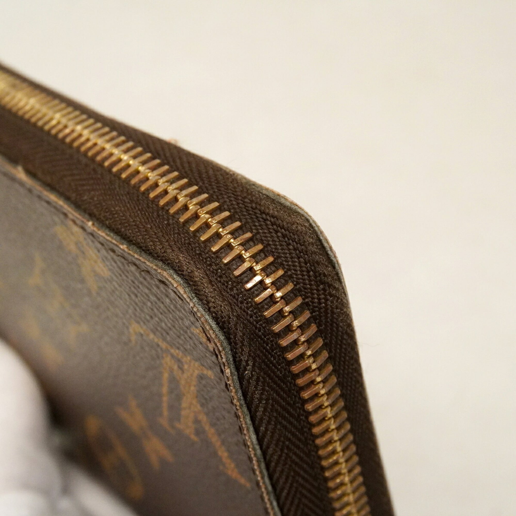 Louis Vuitton Brown Long Wallet (Bi-Fold) (Pre-Owned)