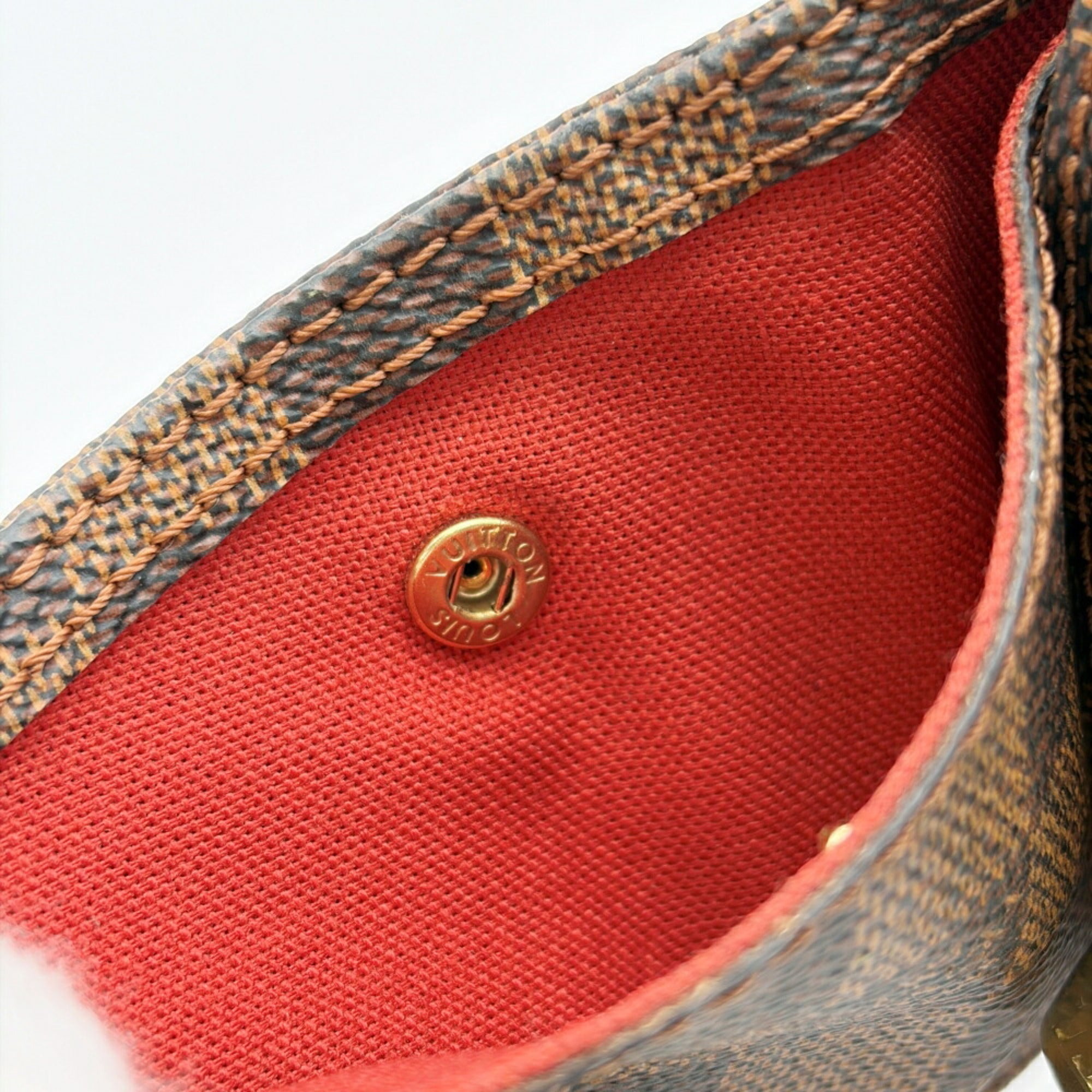 Louis Vuitton Damier Canvas Ebene Pvc Canvas Pouch Sling Bag (Pre-Owned)