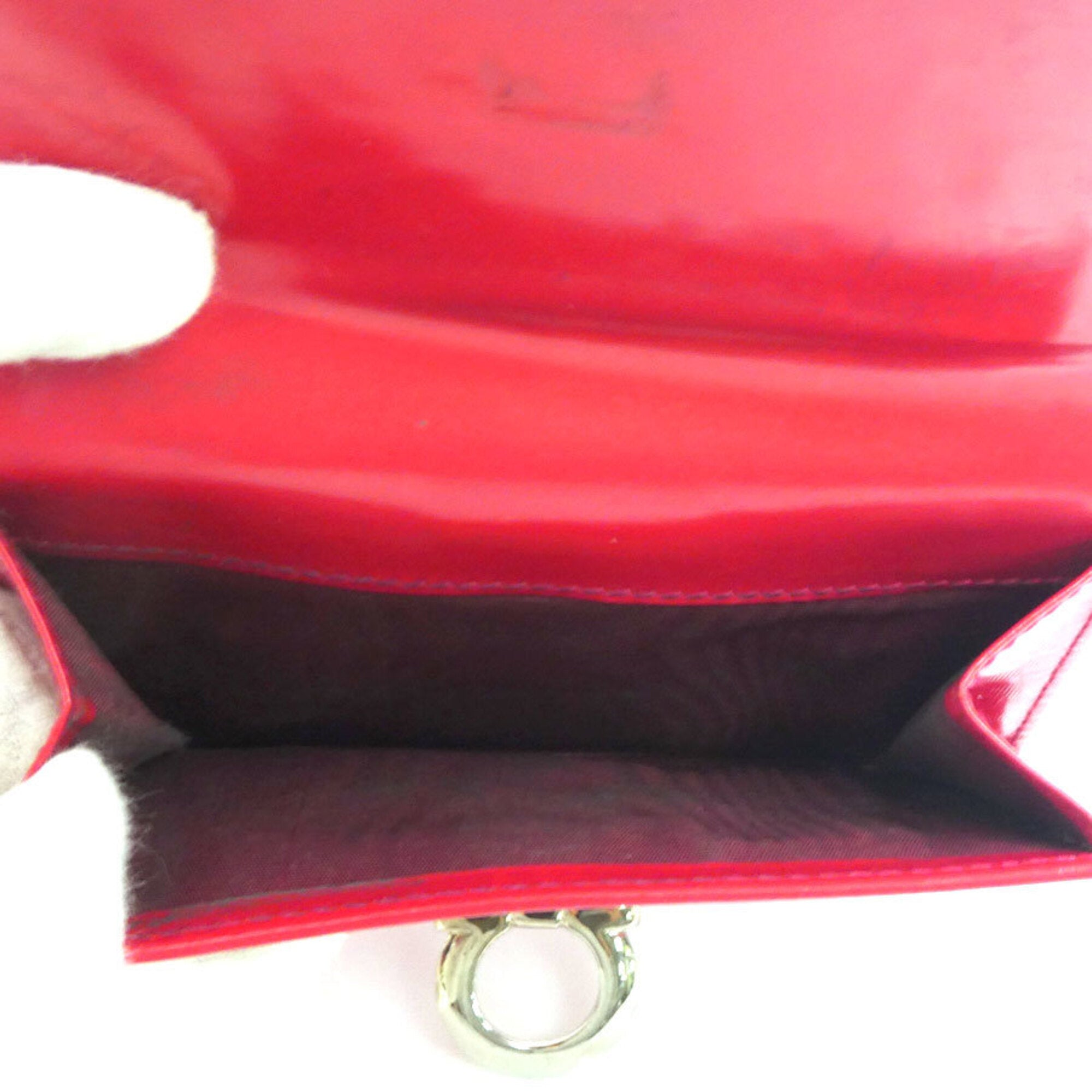 Salvatore Ferragamo Red Color Leather Wallet (Bi-Fold) (Pre-Owned)