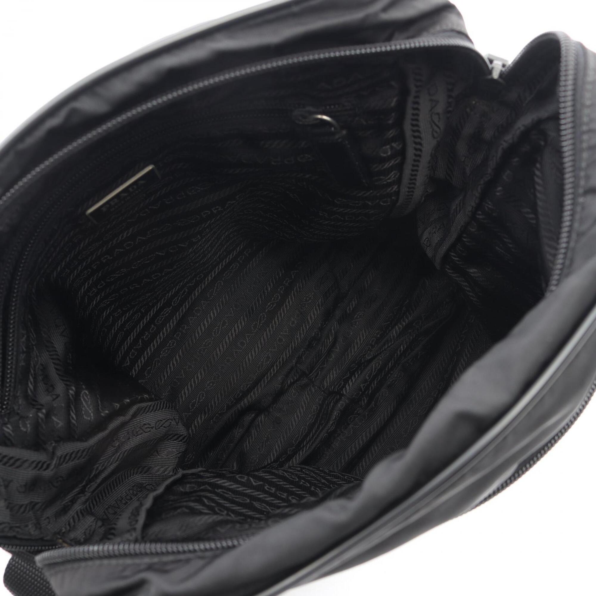 Prada Black Nylon Saffiano Triangle Handbag Shoulder Bag (Pre-Owned)