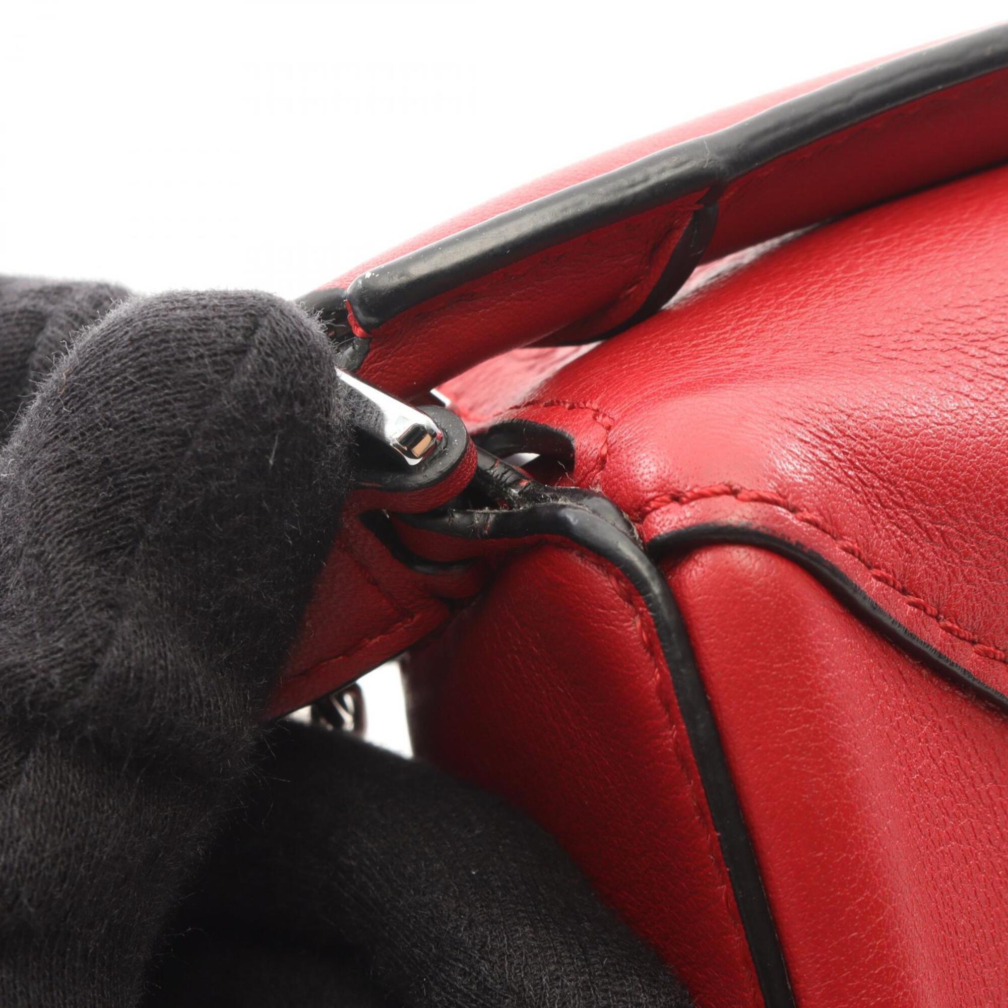 Loewe Red Color Leather Handbag (Pre-Owned)