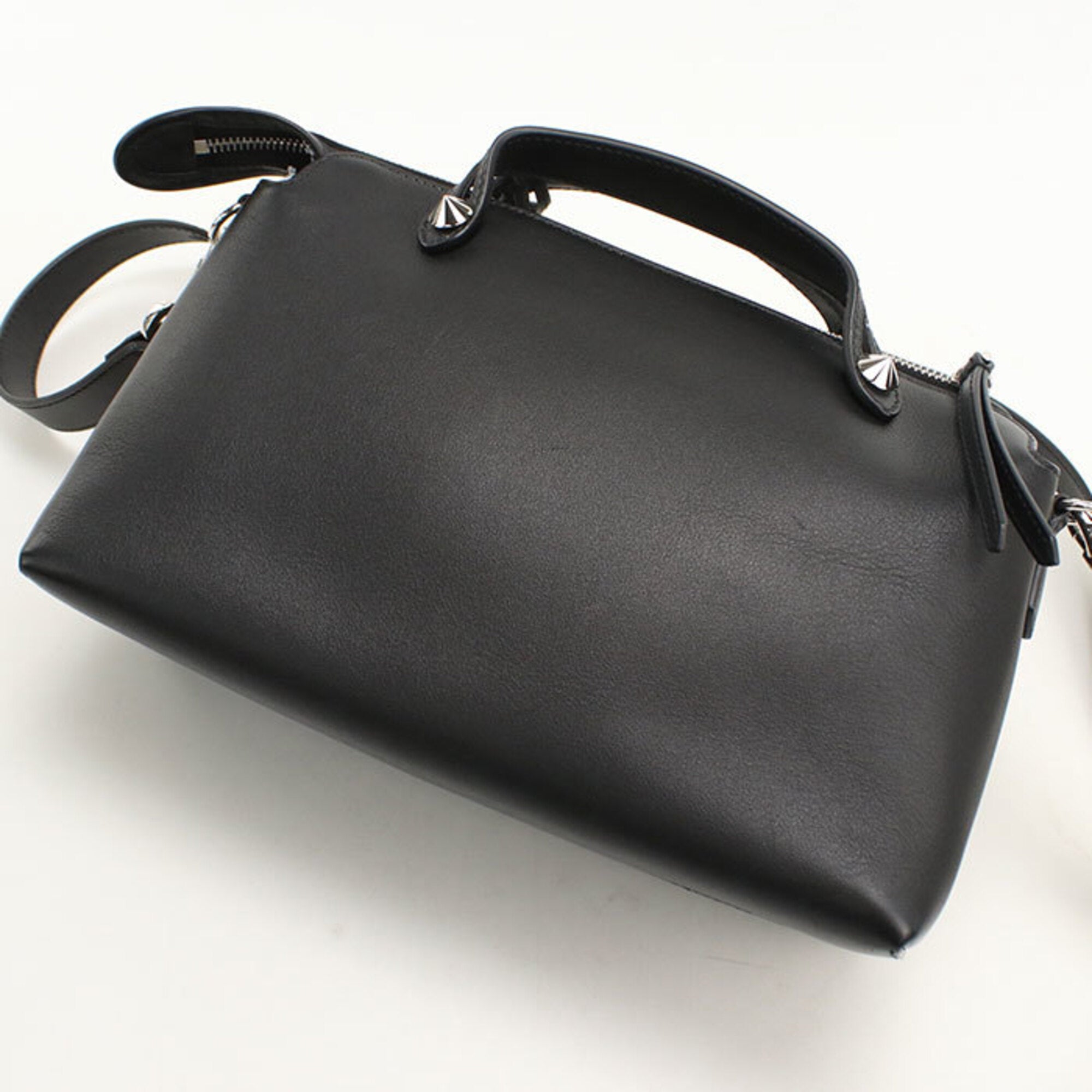 Fendi Black Leather Handbag (Pre-Owned)