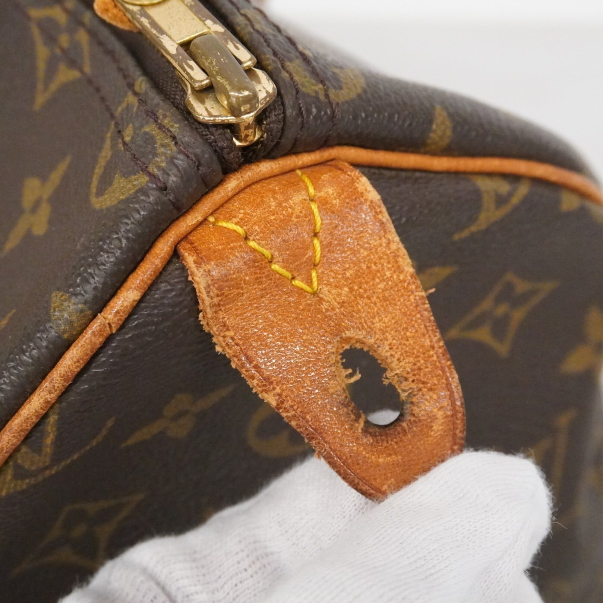 Louis Vuitton Brown Handbag (Pre-Owned)