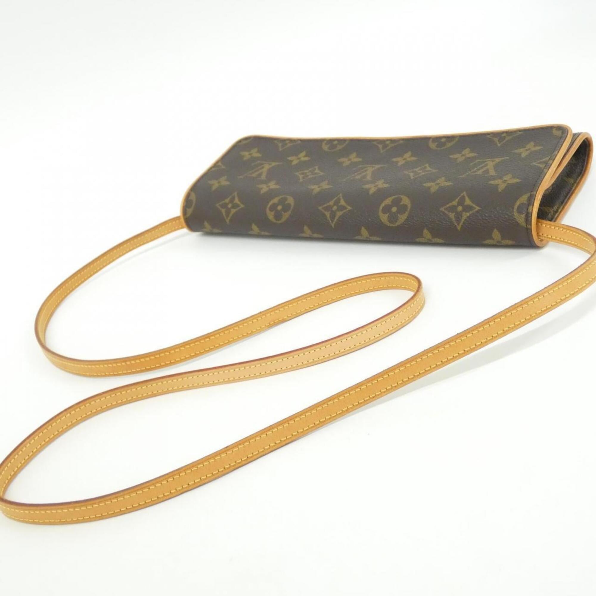 Louis Vuitton Brown Coated Canvas Pochette Shoulder Bag (Pre-Owned)