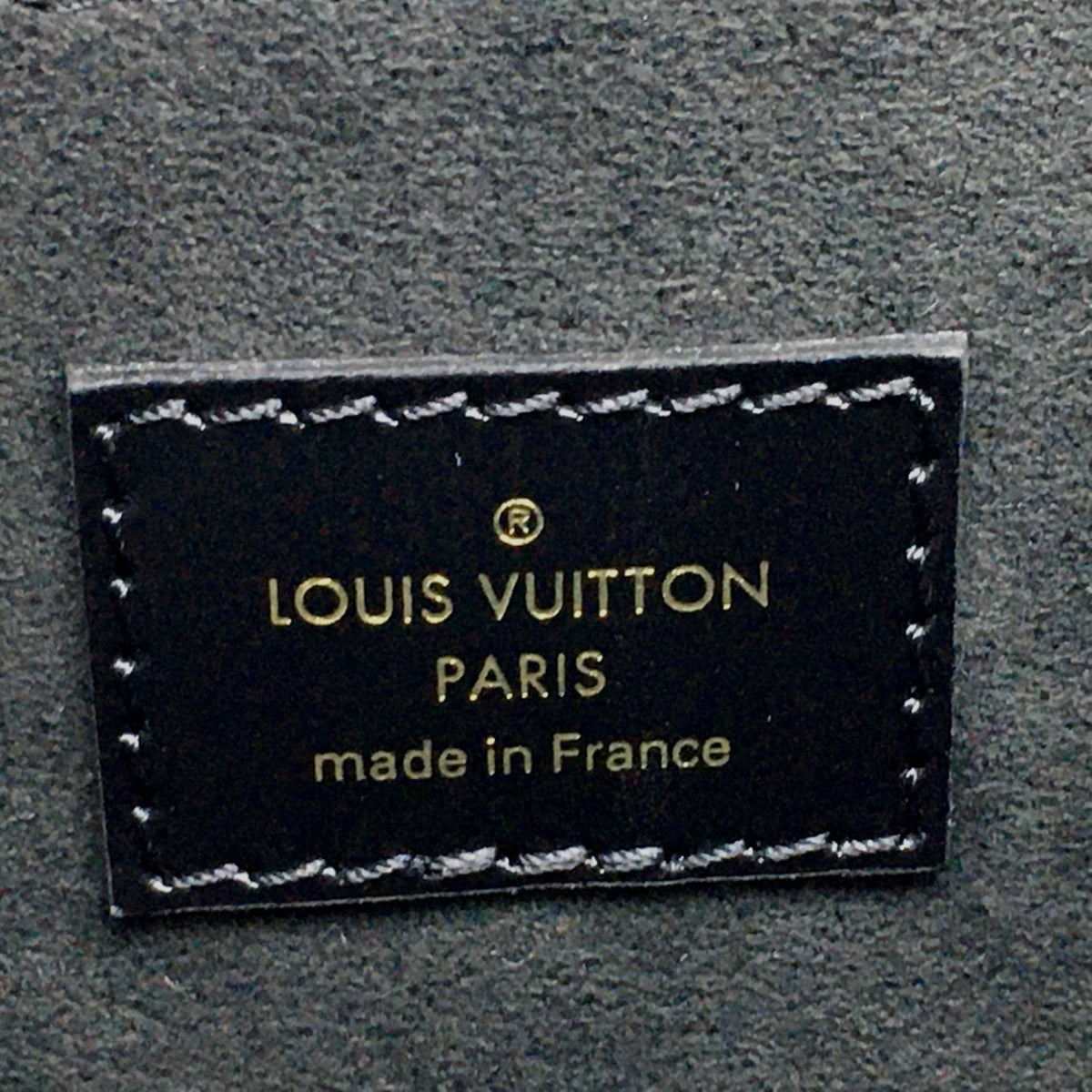 Louis Vuitton Black Noir Leather Shoulder Bag (Pre-Owned)